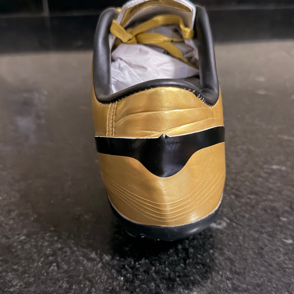 Nike Vapor R9
