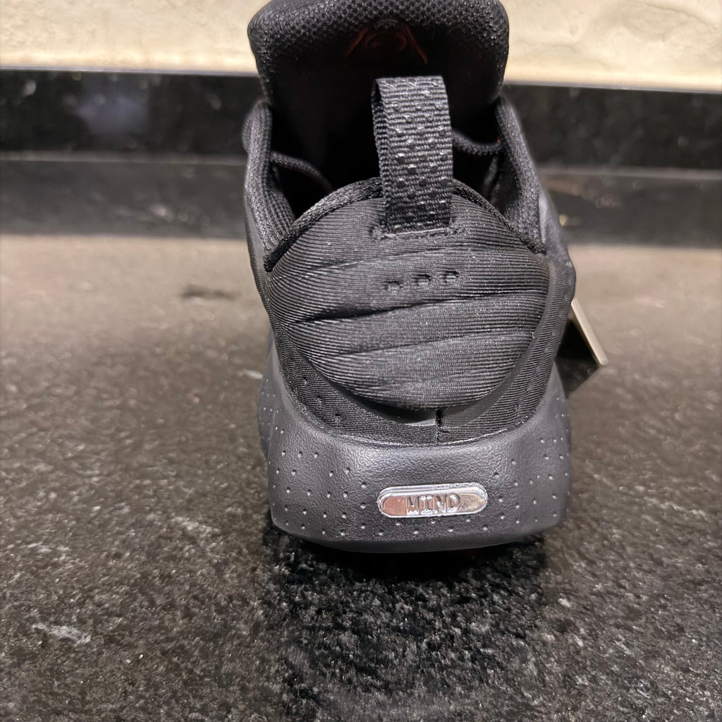 Nike Mind 002 Black