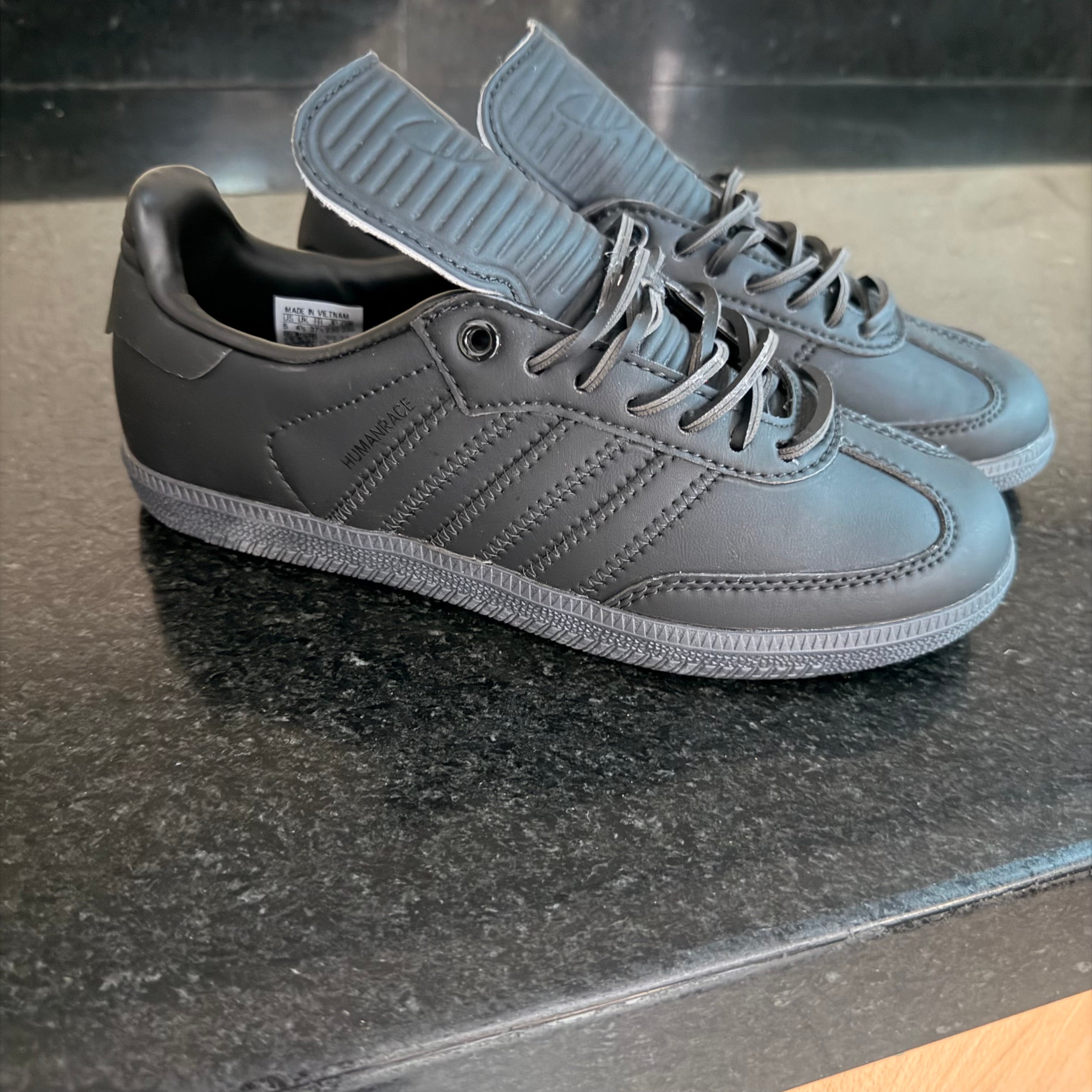Samba HR Full Black