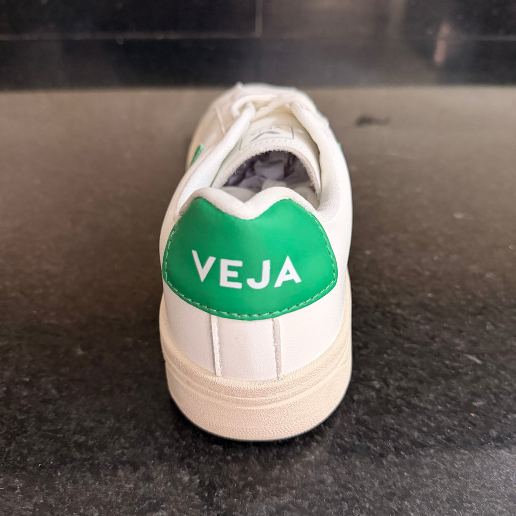 Veja Ucra Green