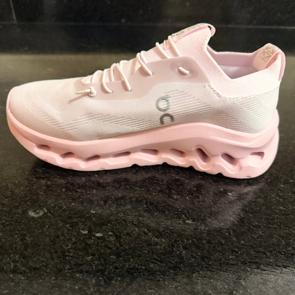 Oncloud Tilt Leowe Full Pink