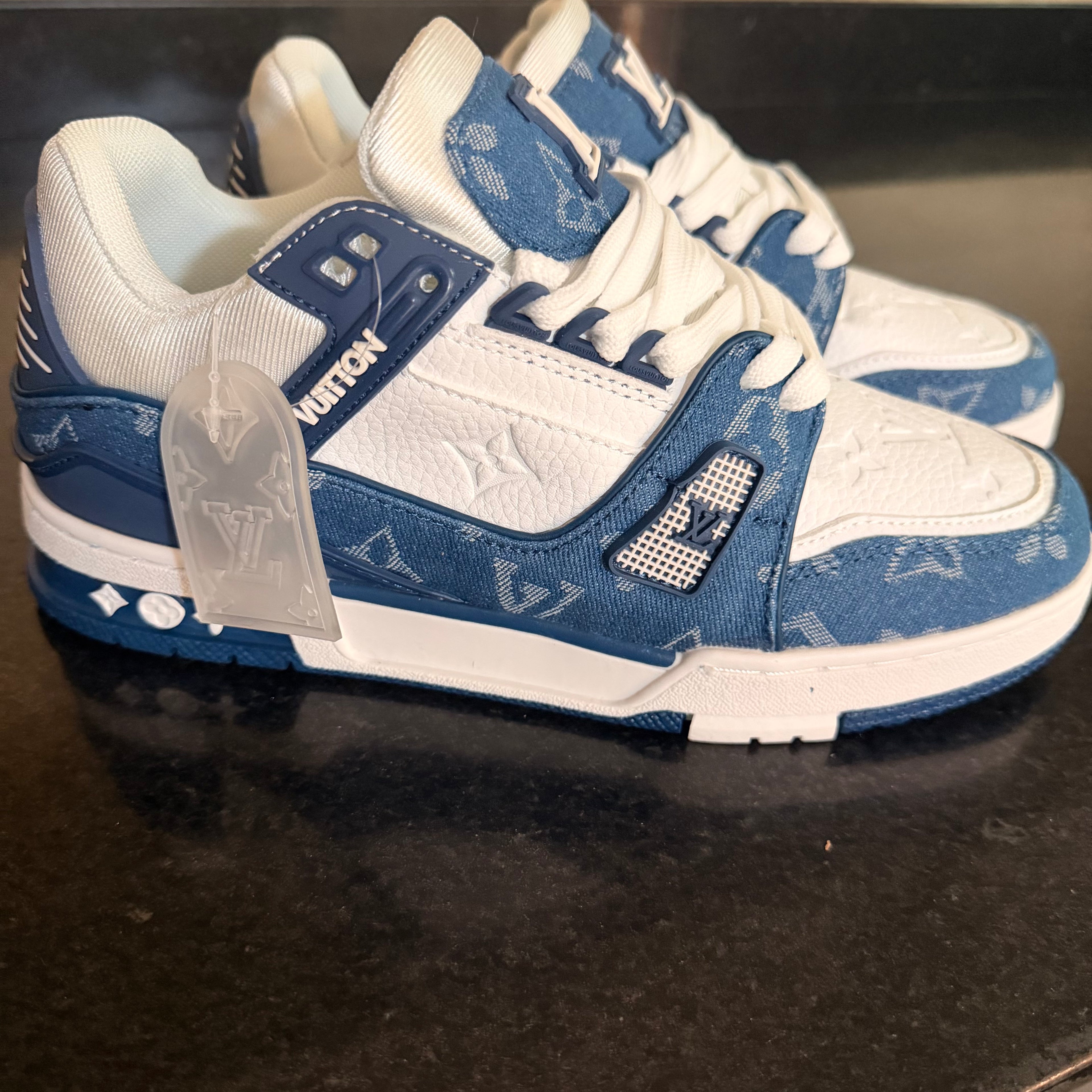LV TRAINNER Blue