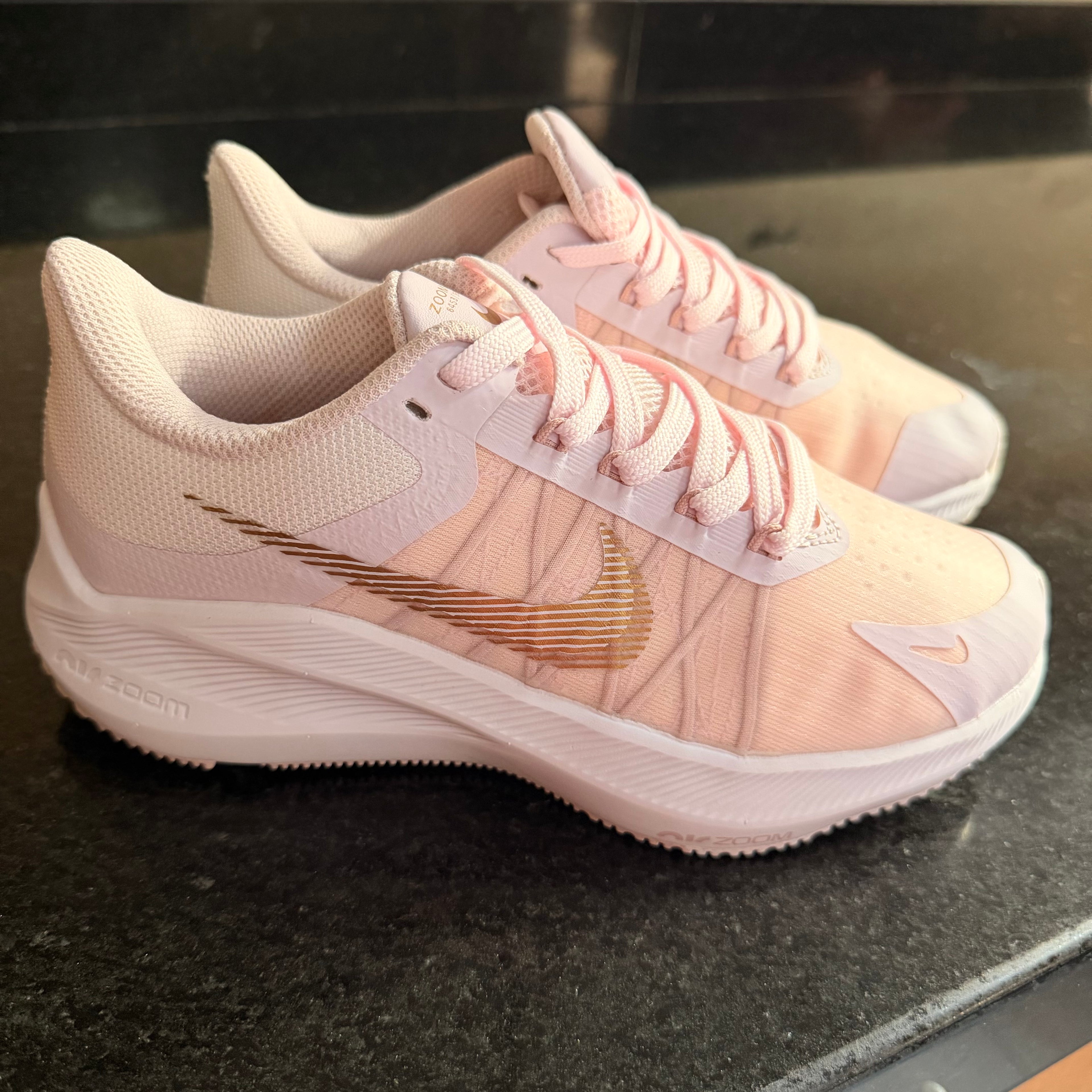 Winfloo Pink