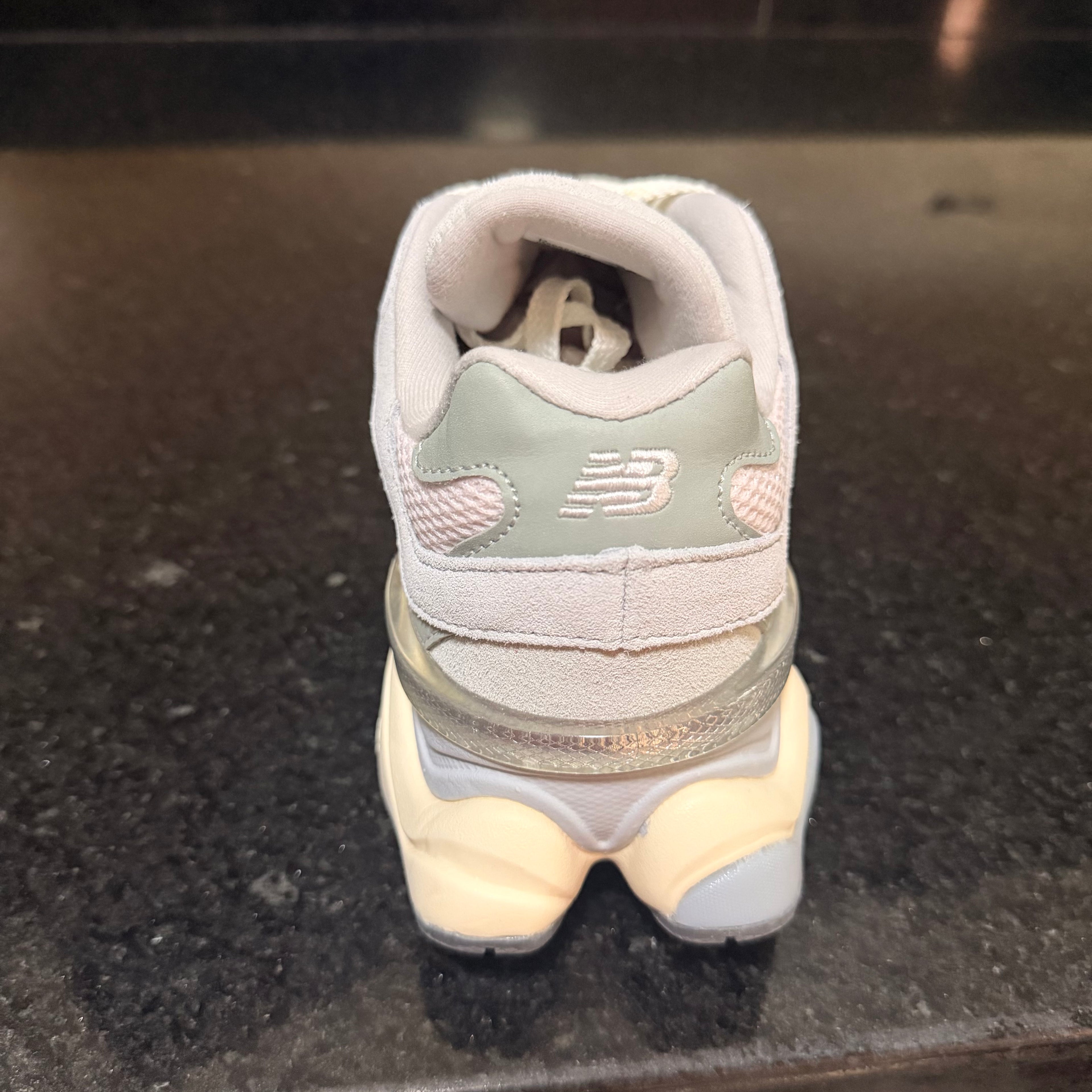 NB 9060 Granite