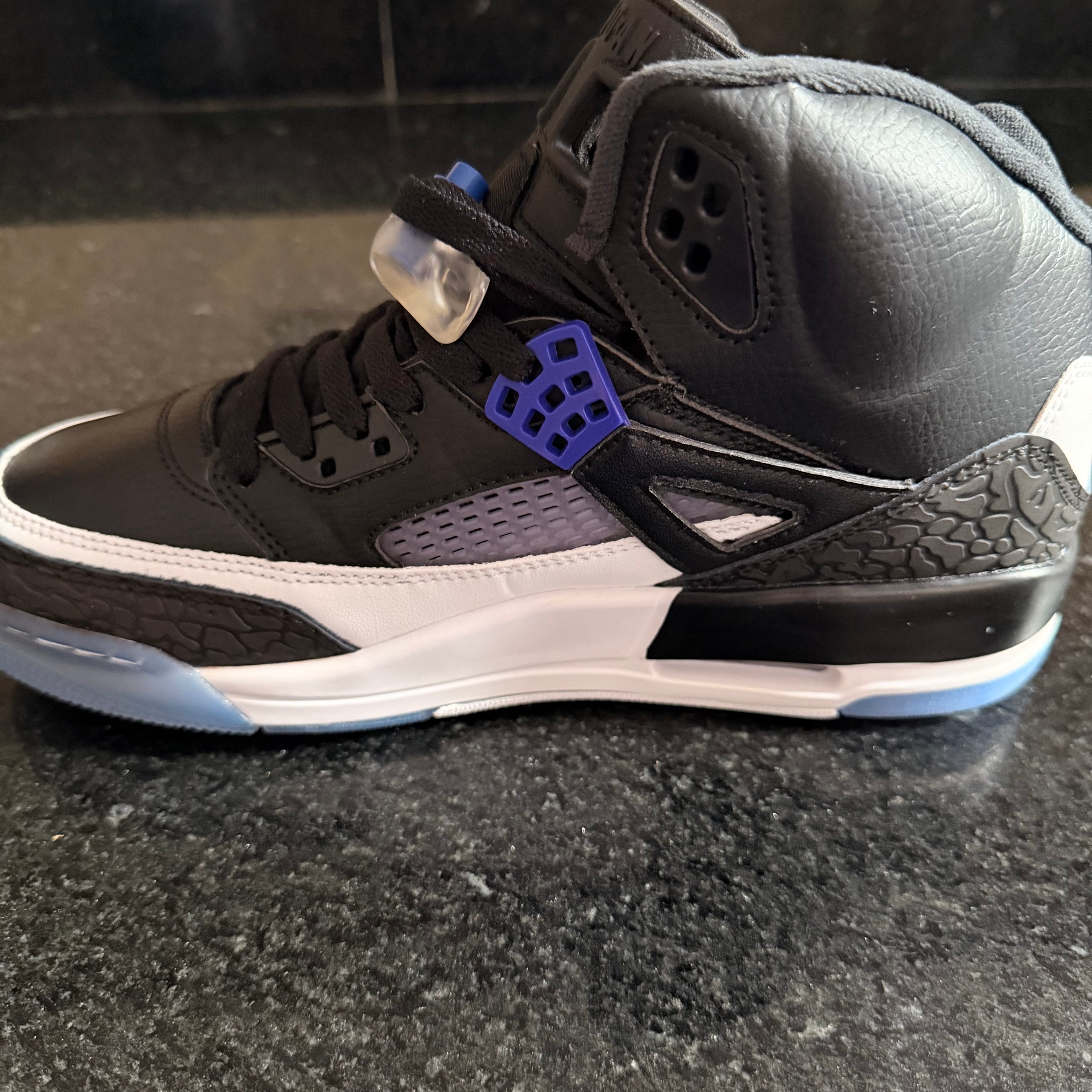 Jordan spizike negro/azul(copia 7)