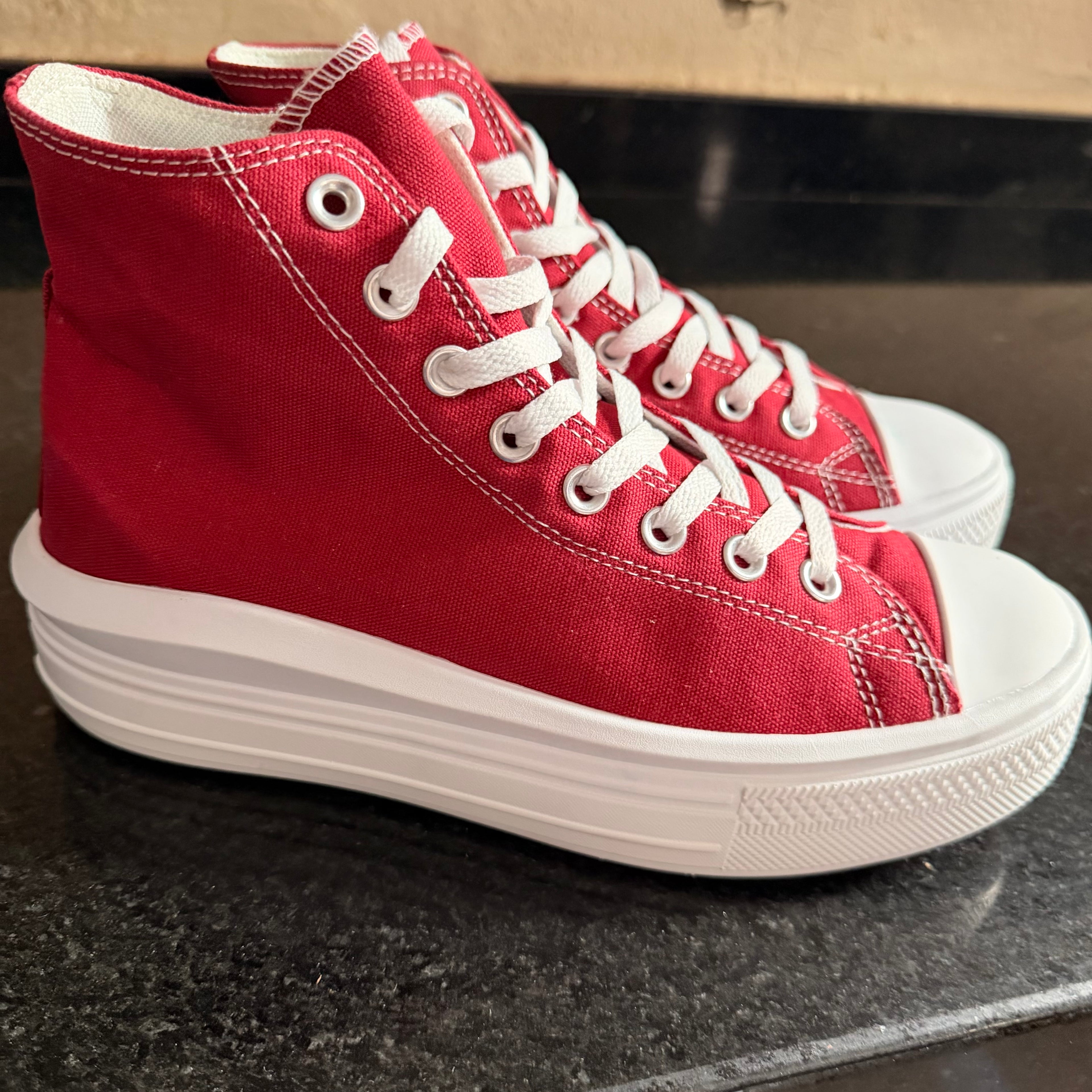 Converse Move Burgundy