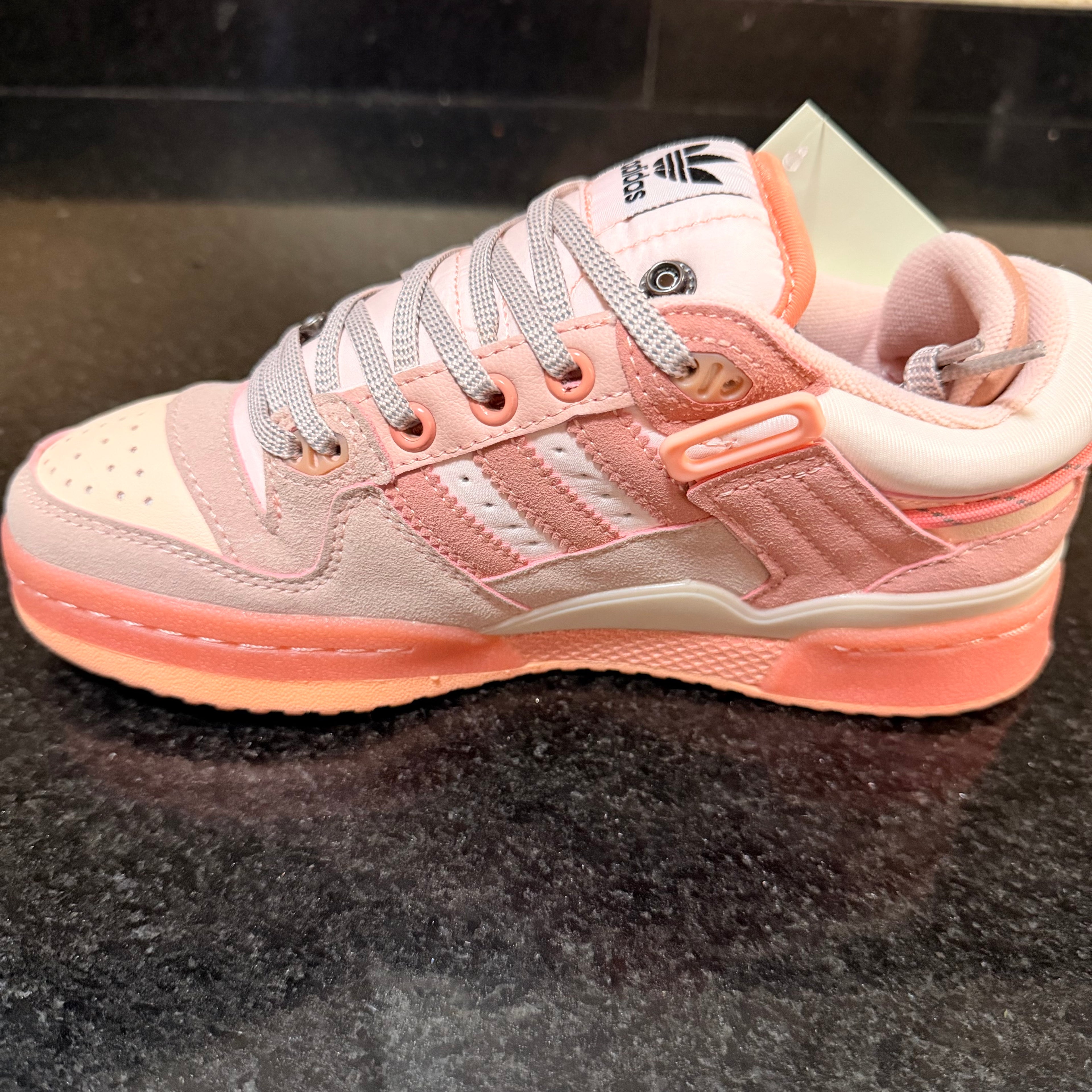 Forum Low Bad Bunny Pink