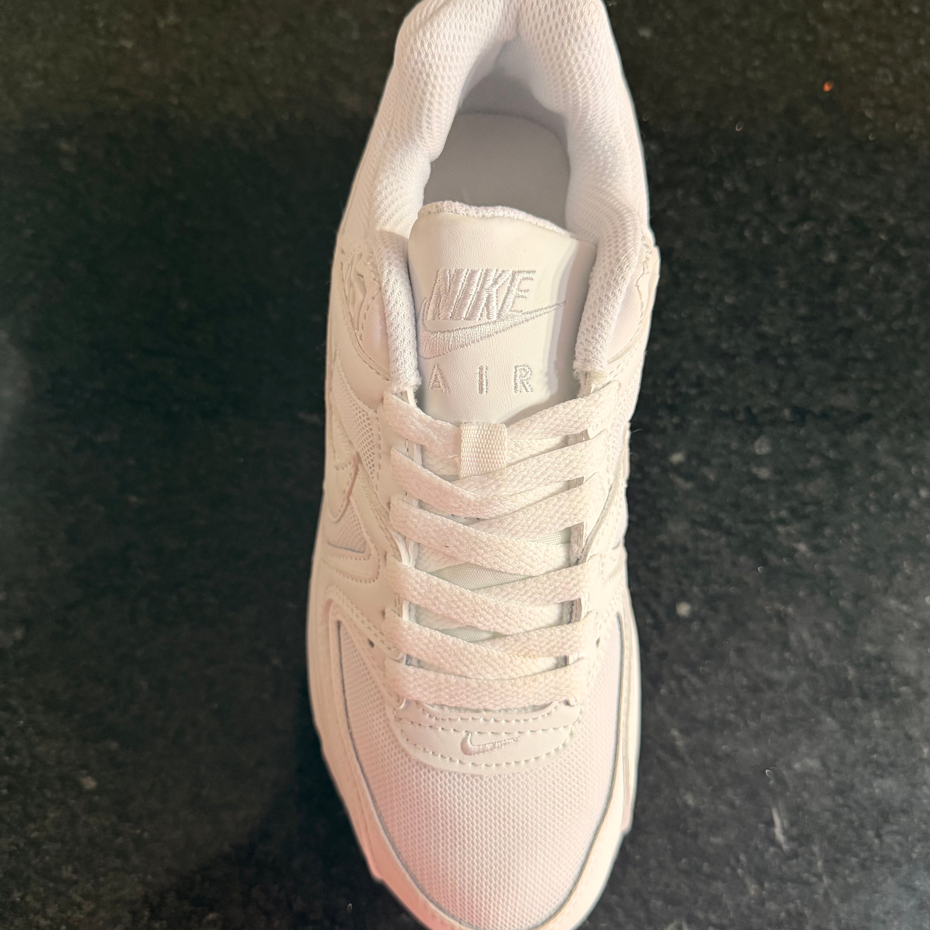Air Max Commad White