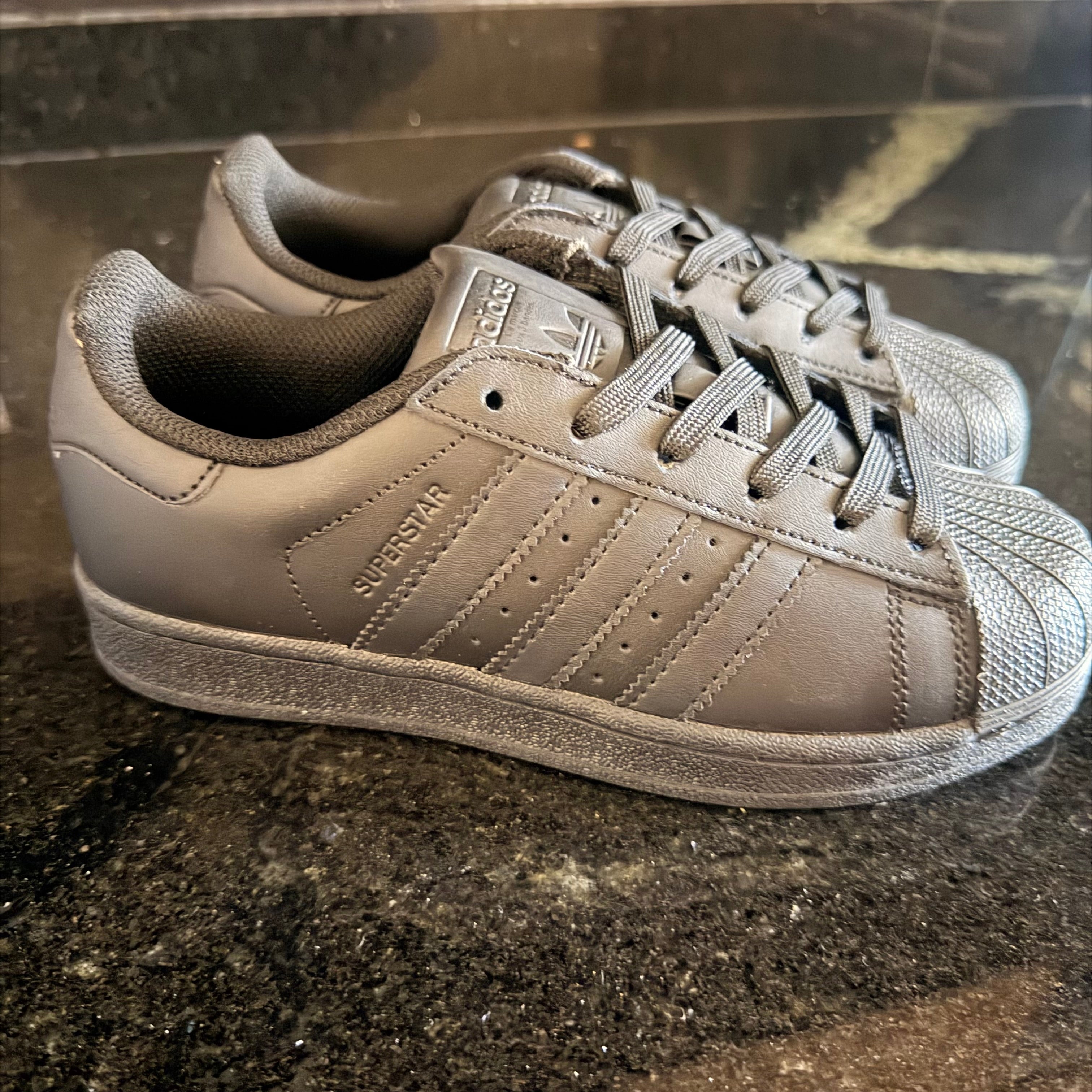 Superstar Full Black
