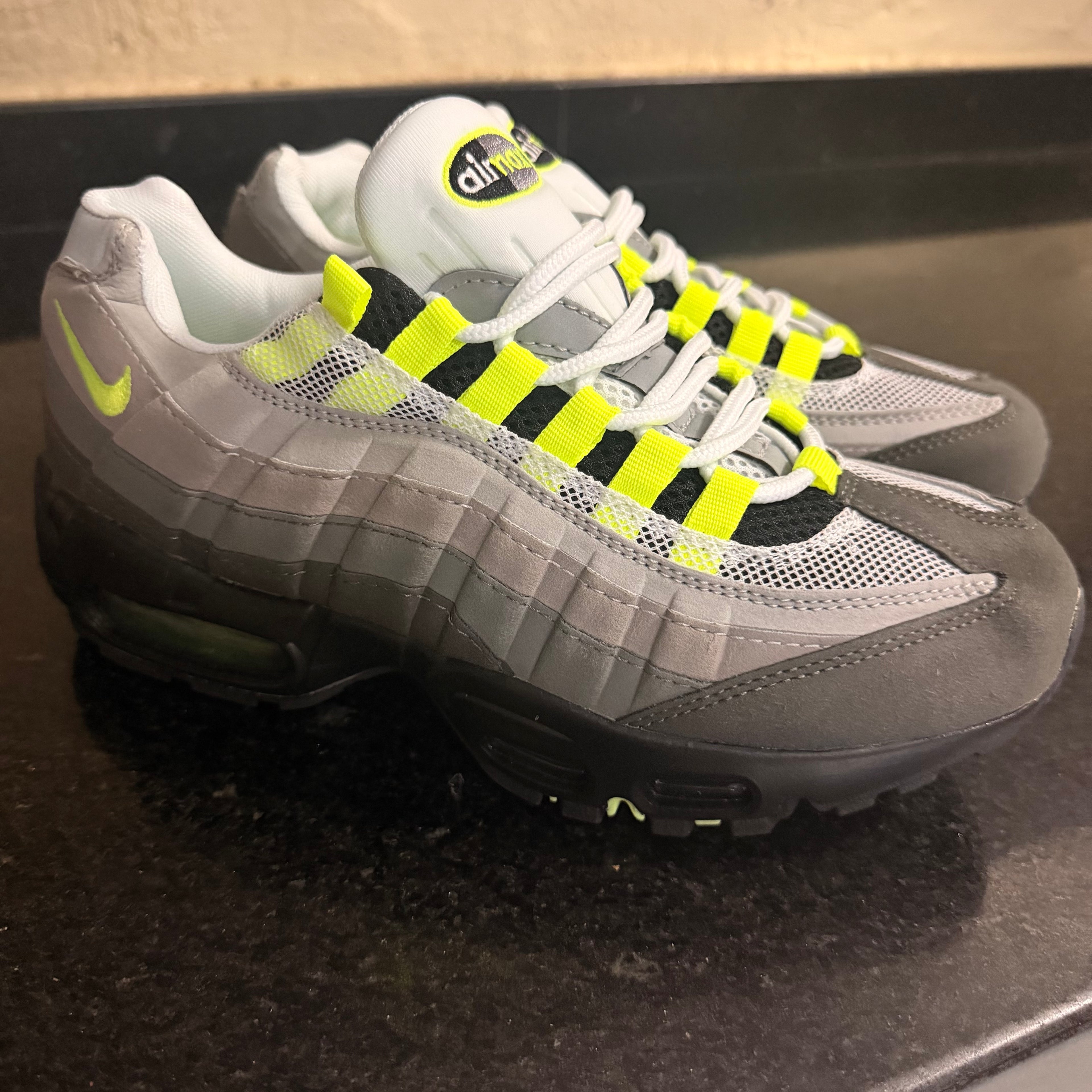 Air Max 95 Big Bubble Volt ash