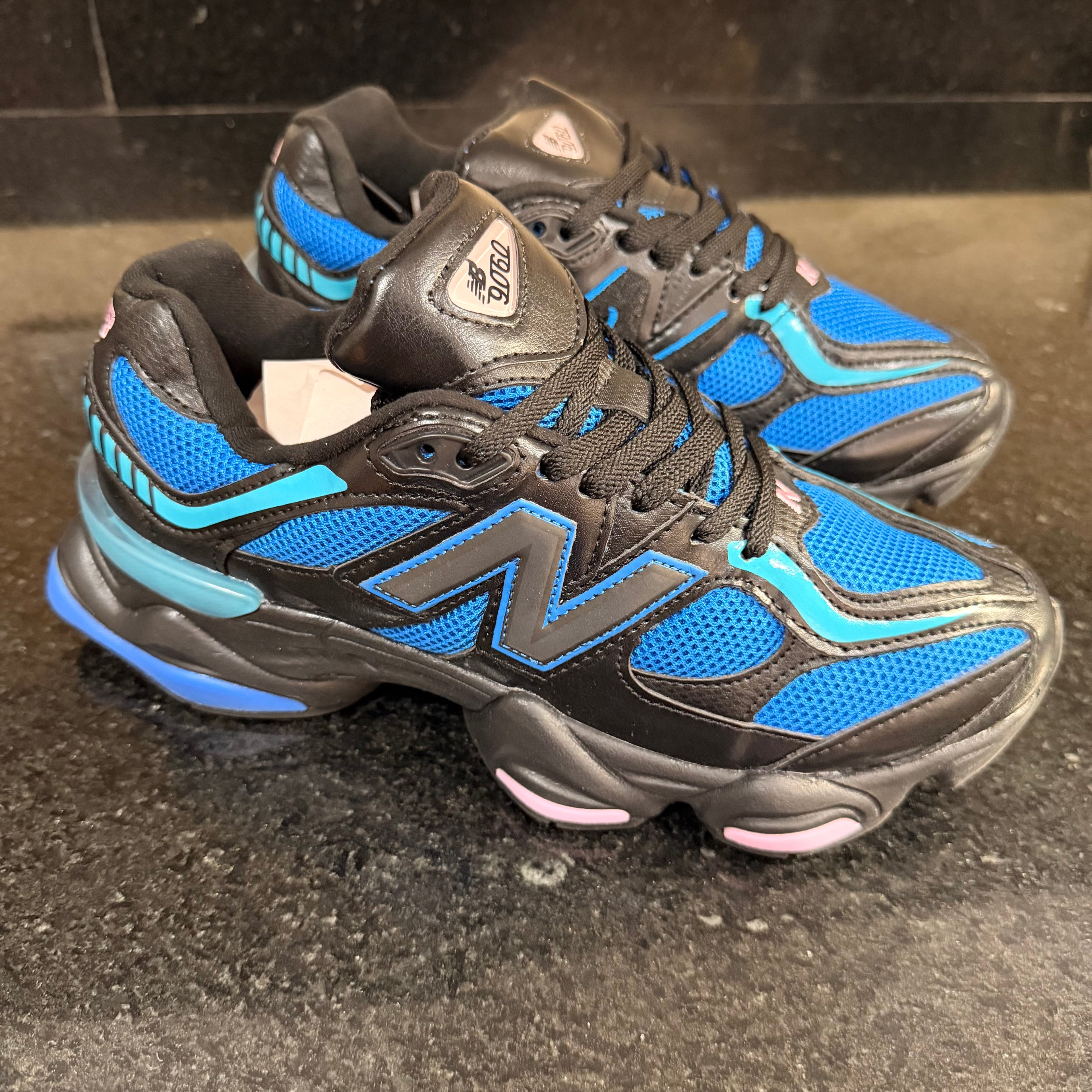 NB 9060 Blue Agata