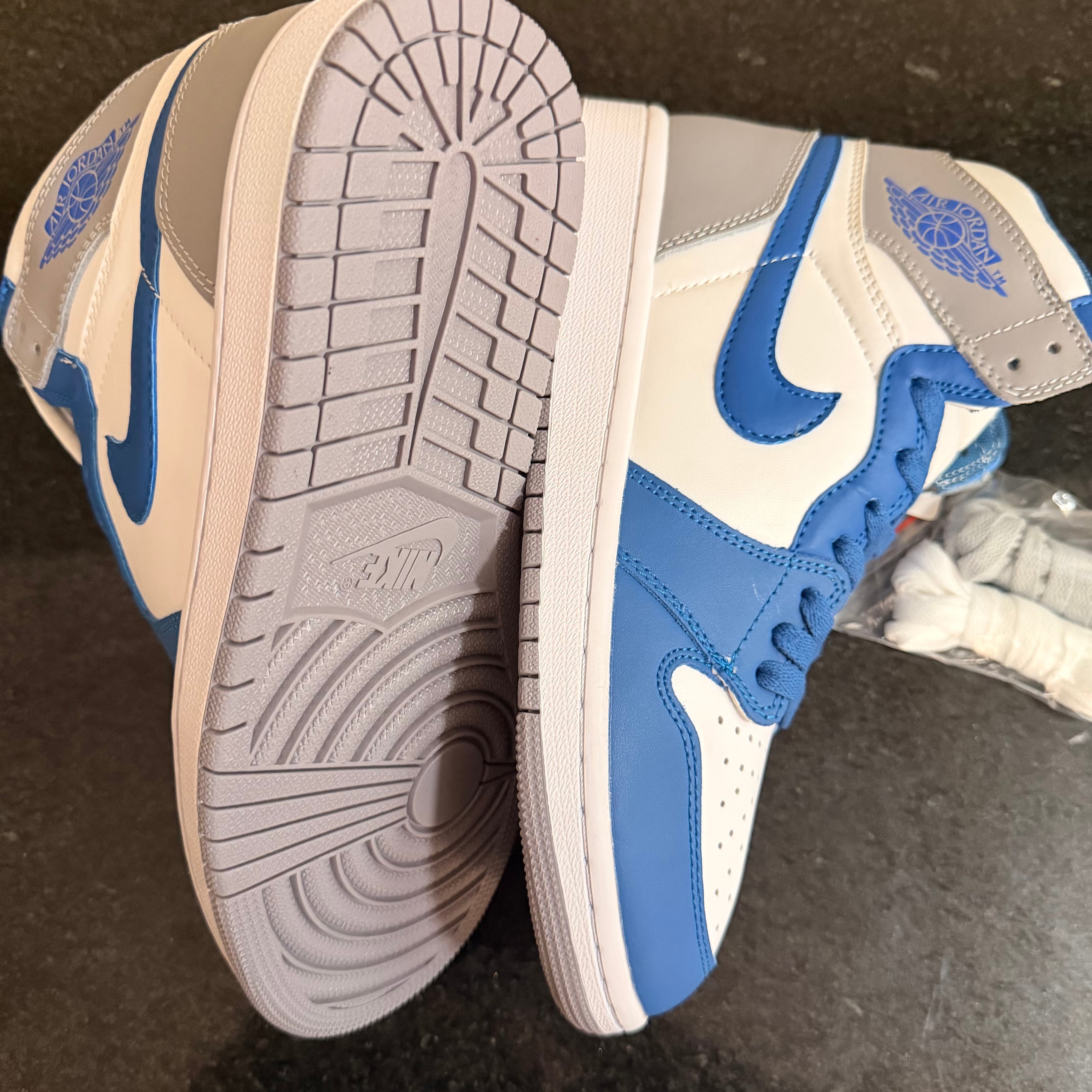 Jordan 1 True Blue