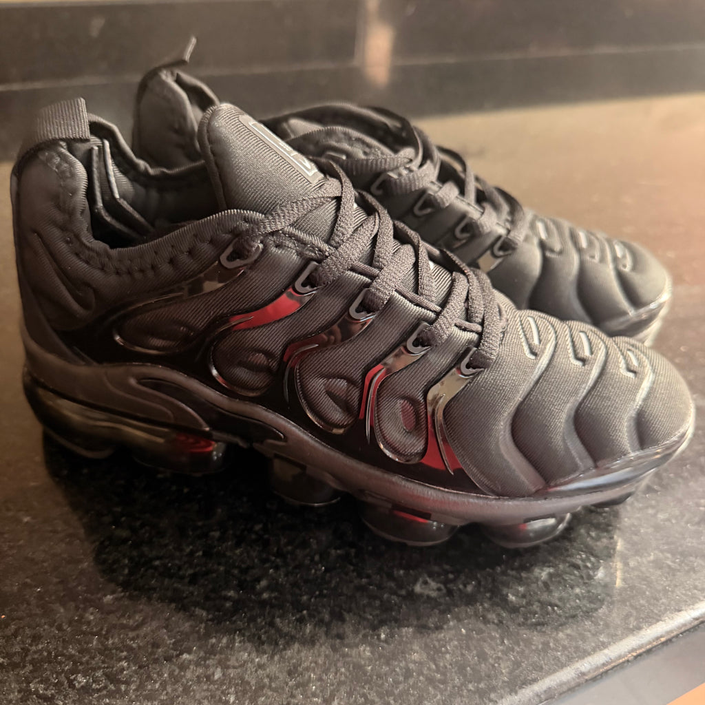 Vapor Plus Black