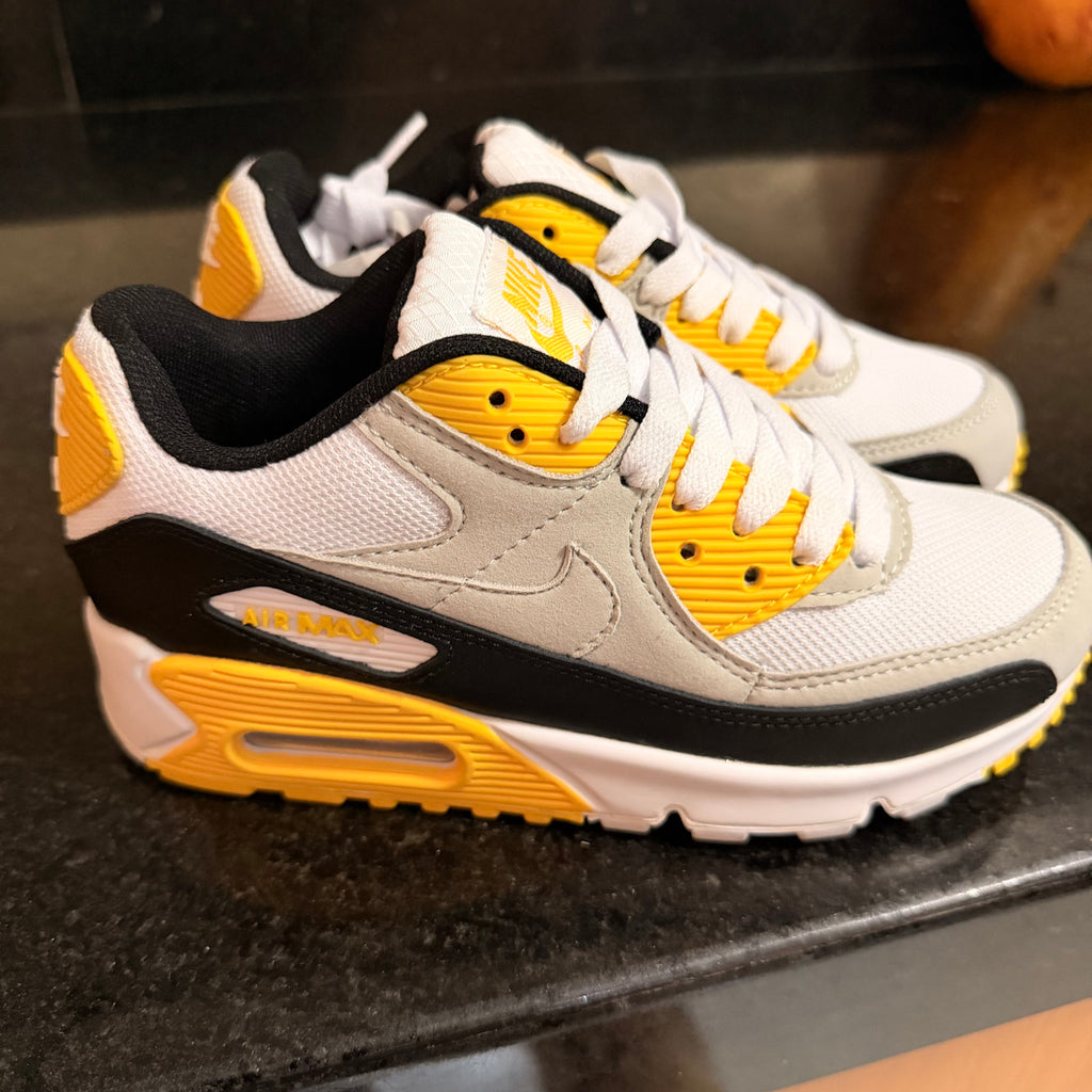 Air Max 90 Essential Gold
