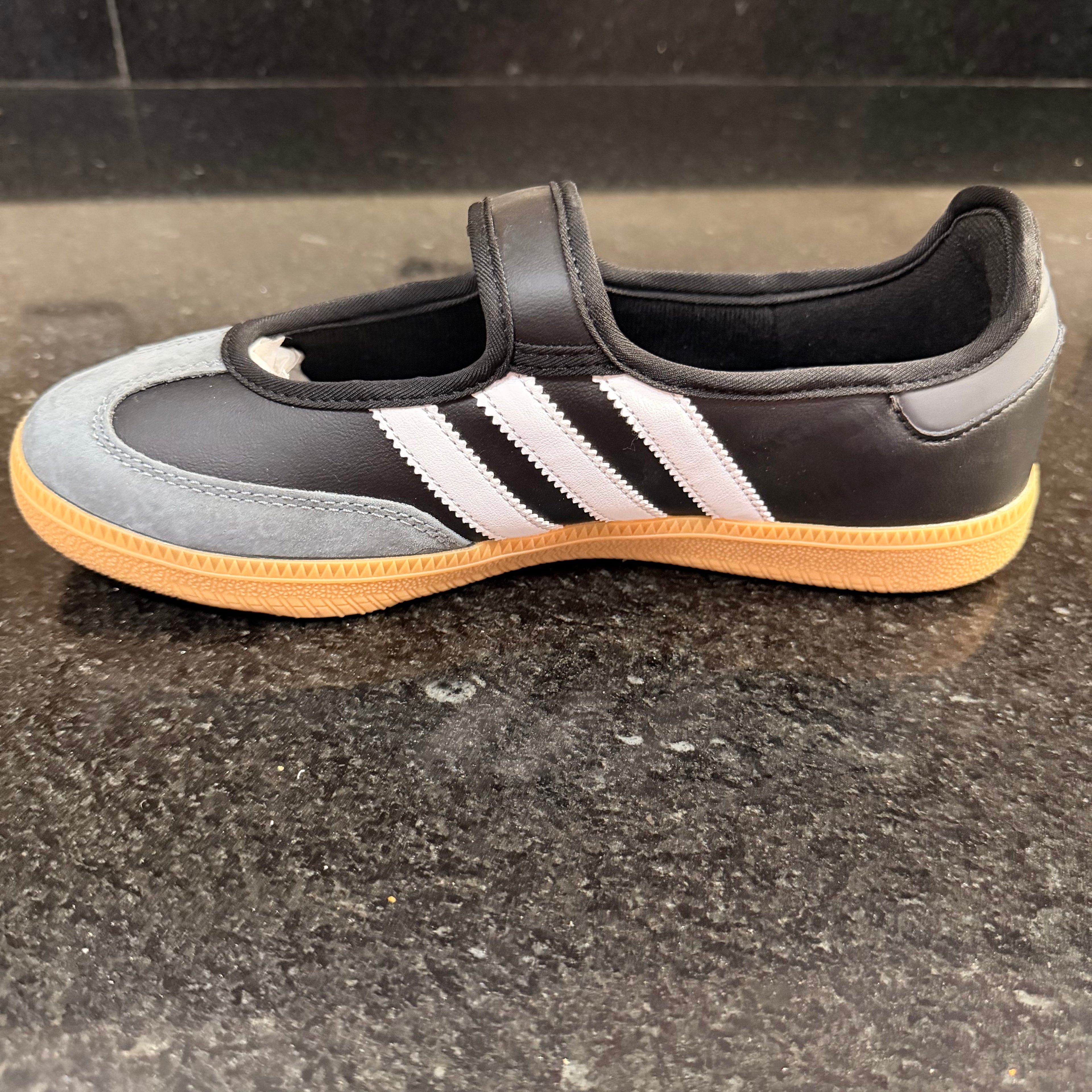 Samba Jane Black