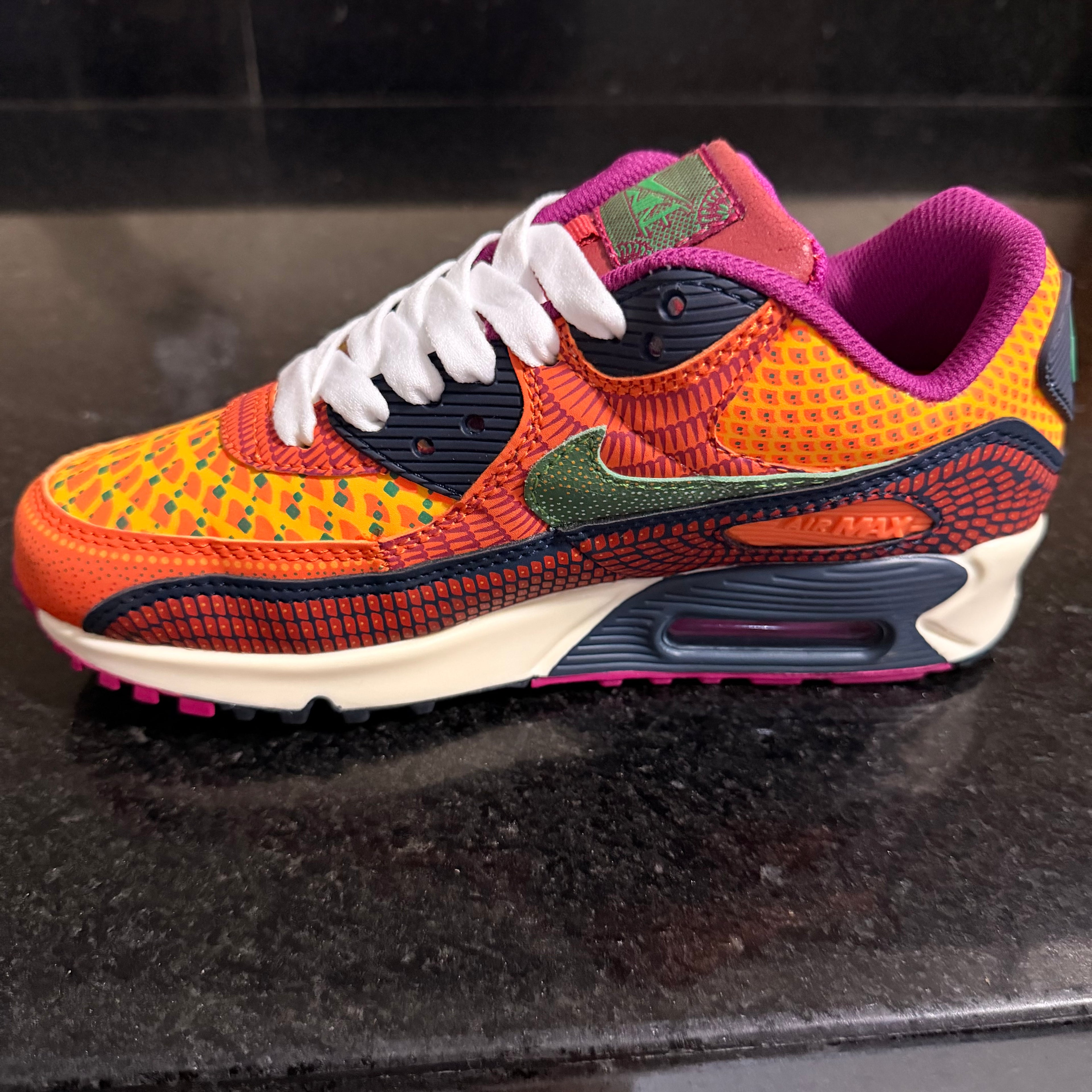 Air Max 90 Día de Muertos 2020
