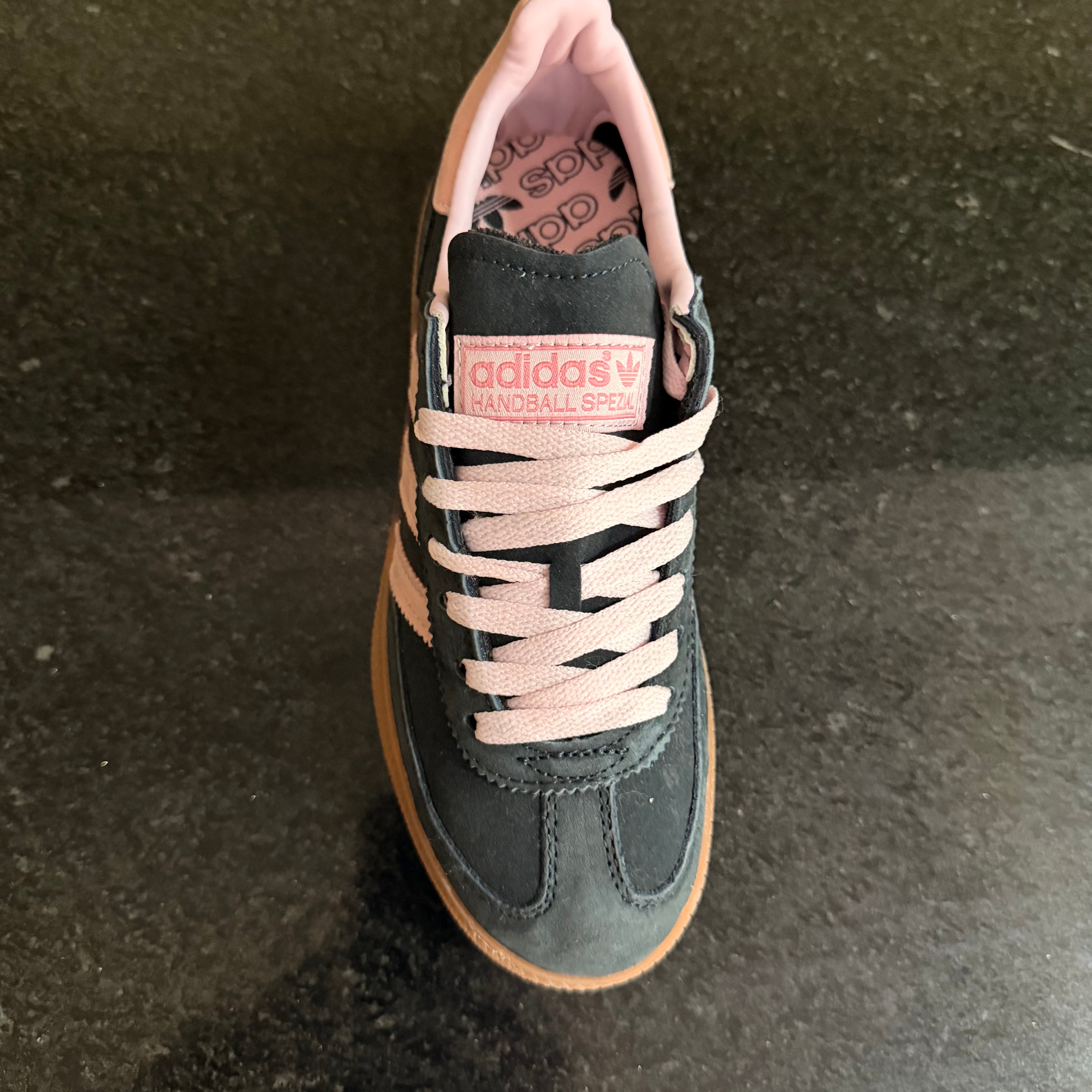 Spezial Black & Pink