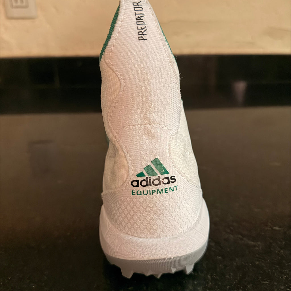 Predator White & Black