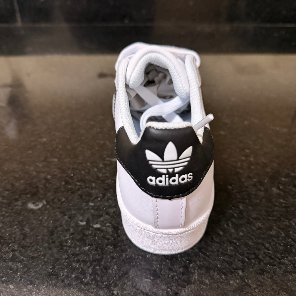 Superstar White & Black