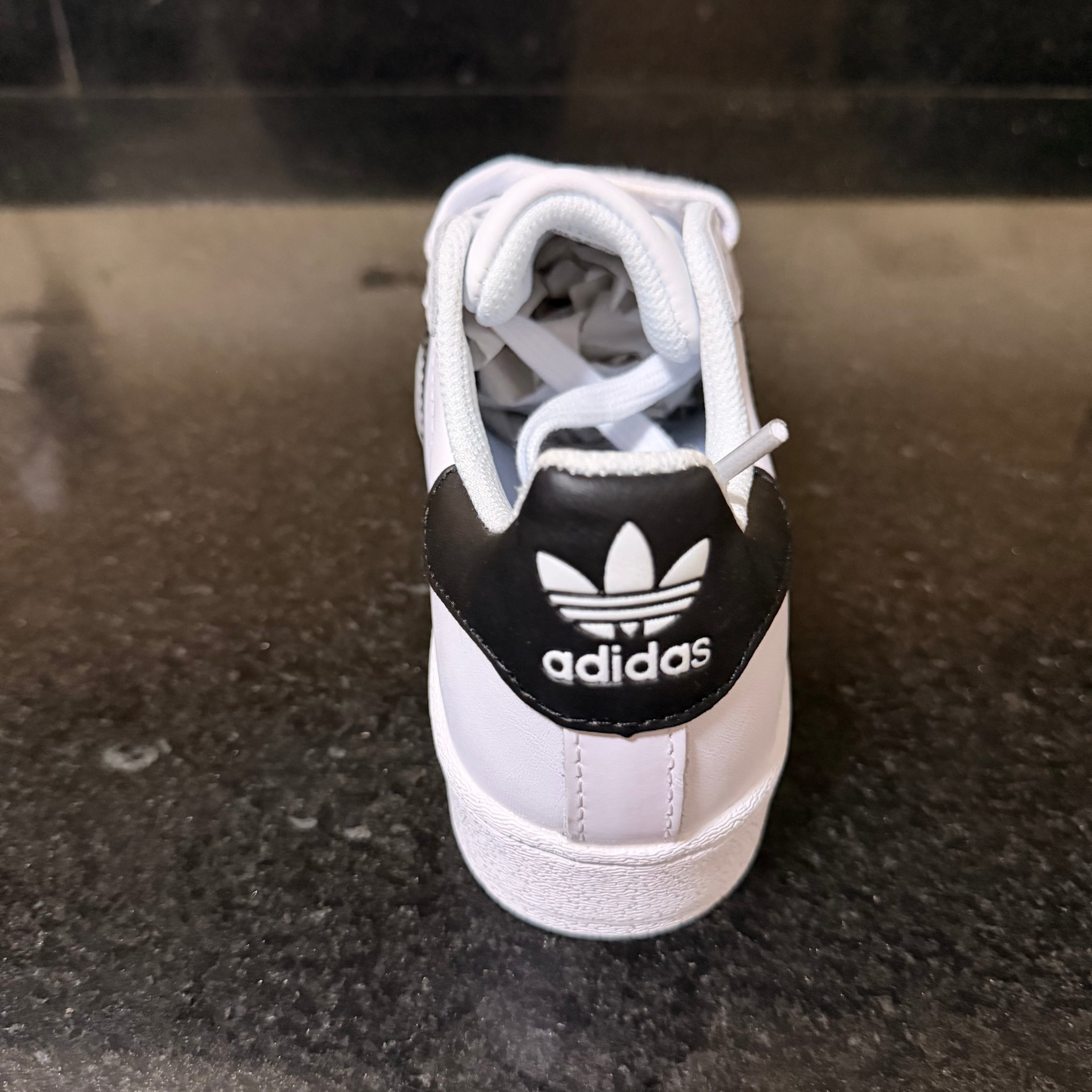 Superstar White & Black
