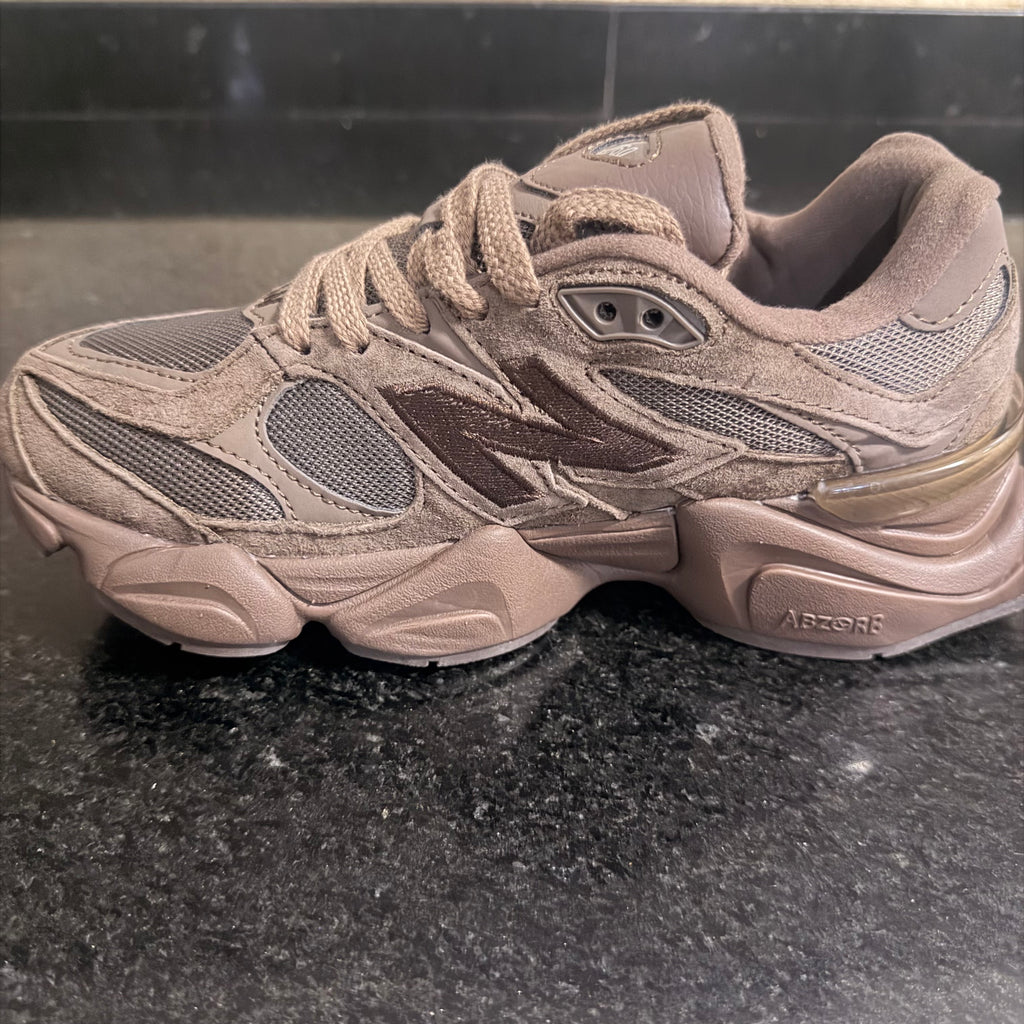 NB 9060 Chocolate