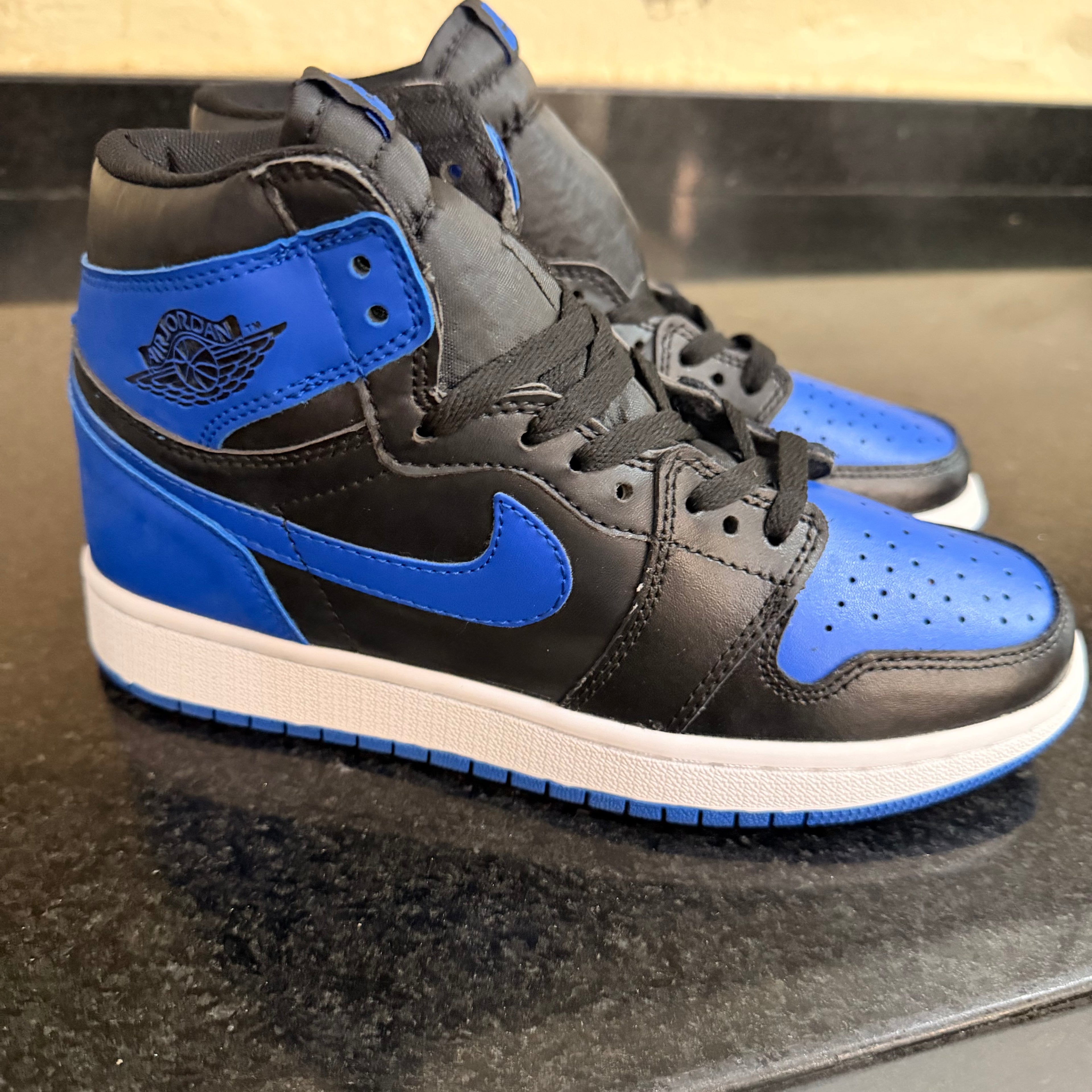 Jordan 1 Blue Royal