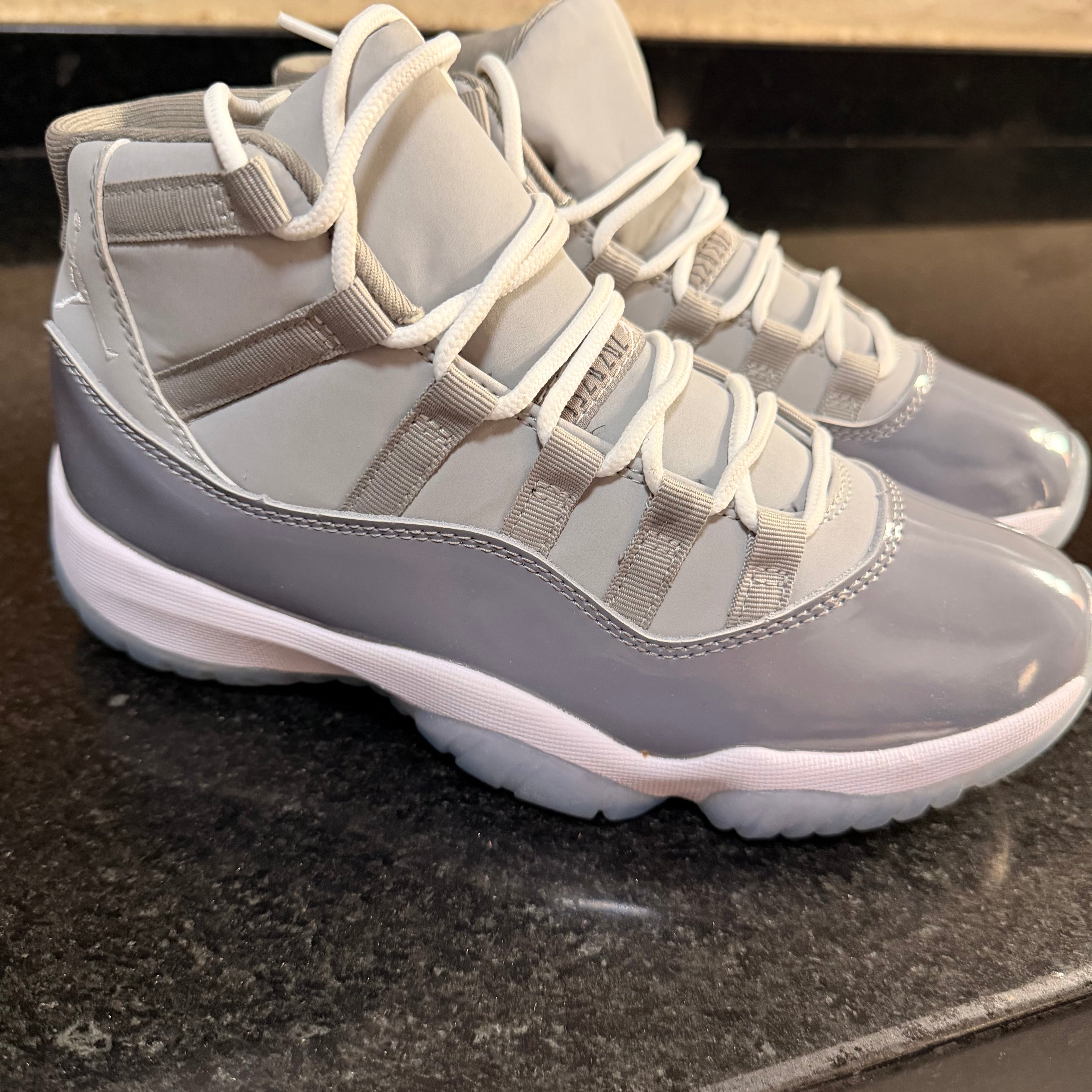 Jordan 11 Cool Grey (copia)