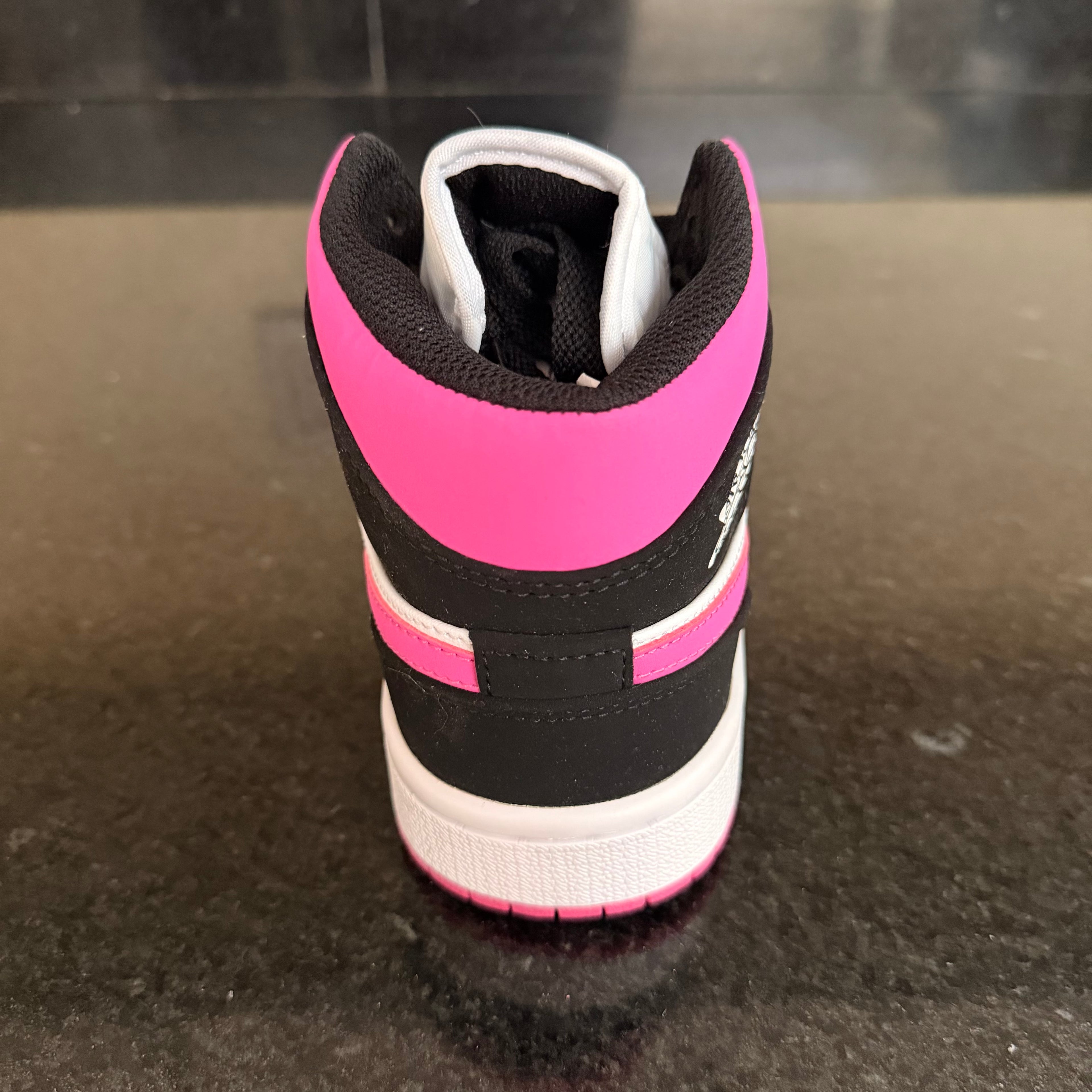 Jordan 1 Magnet Pink