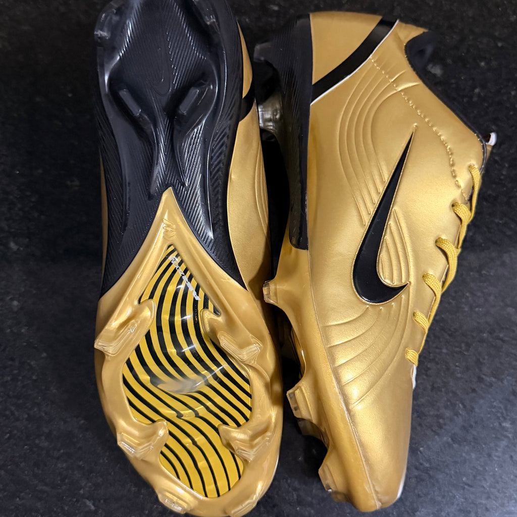 Nike Vapor R9