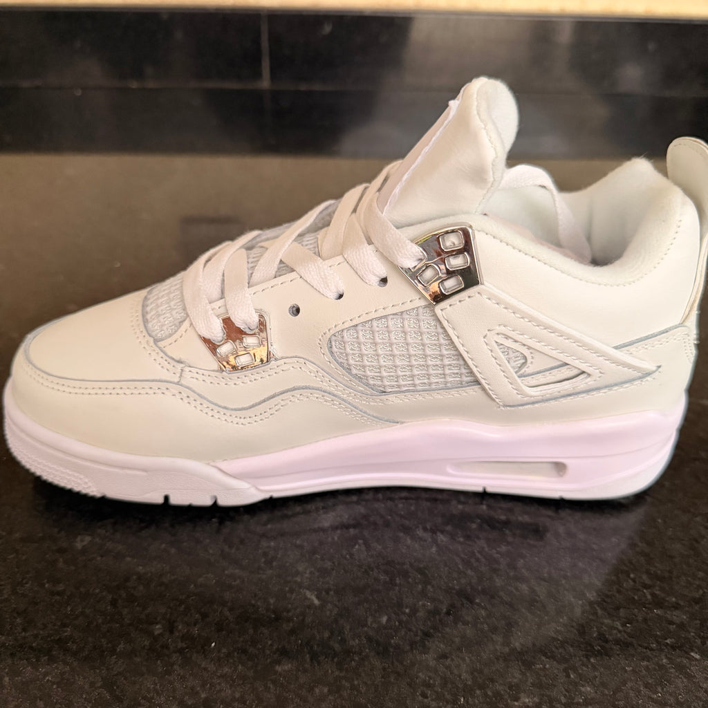 Retro 4 Pure Money