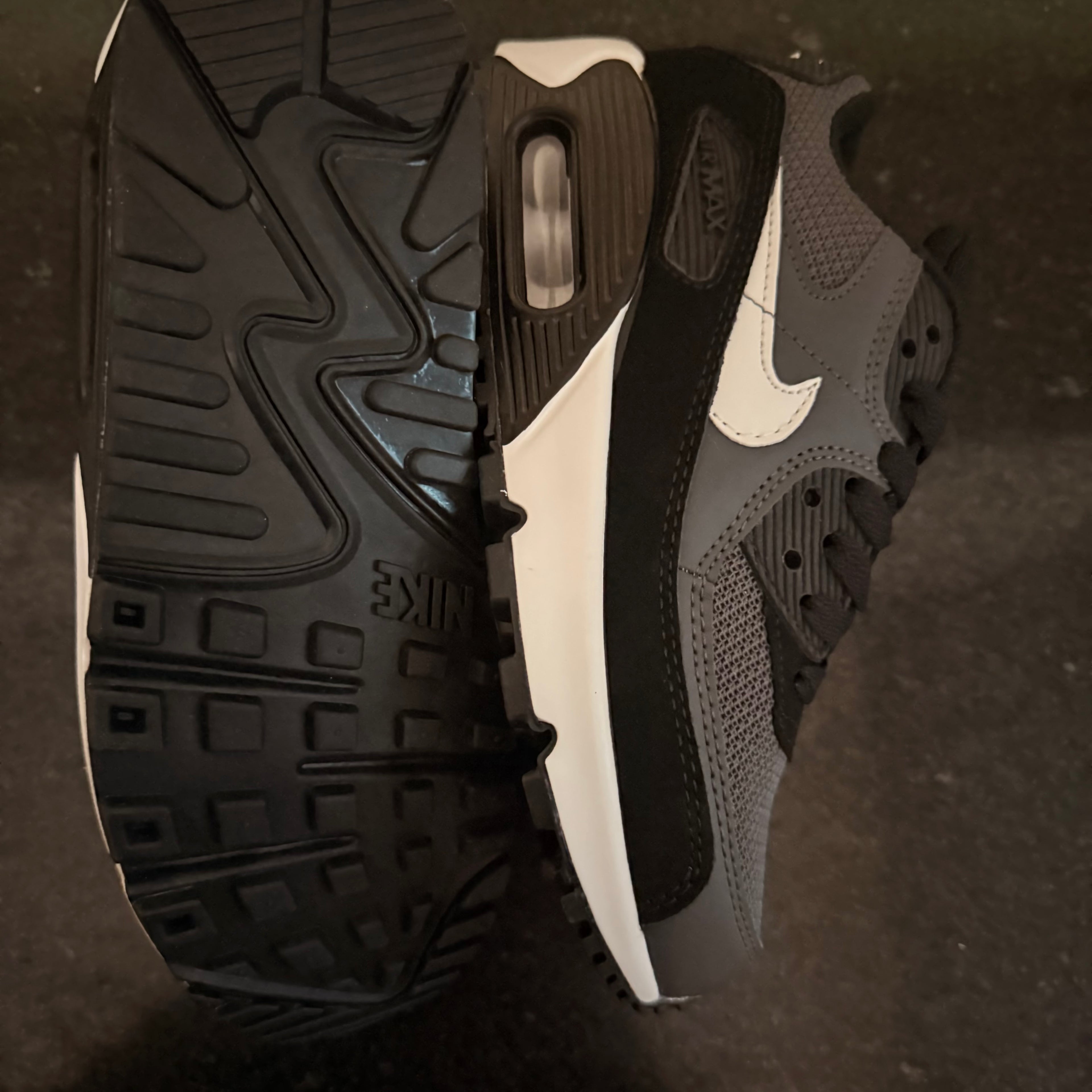 Air Max 90 Essential Gray