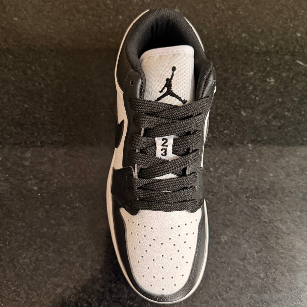 Jordan 1 Low Panda