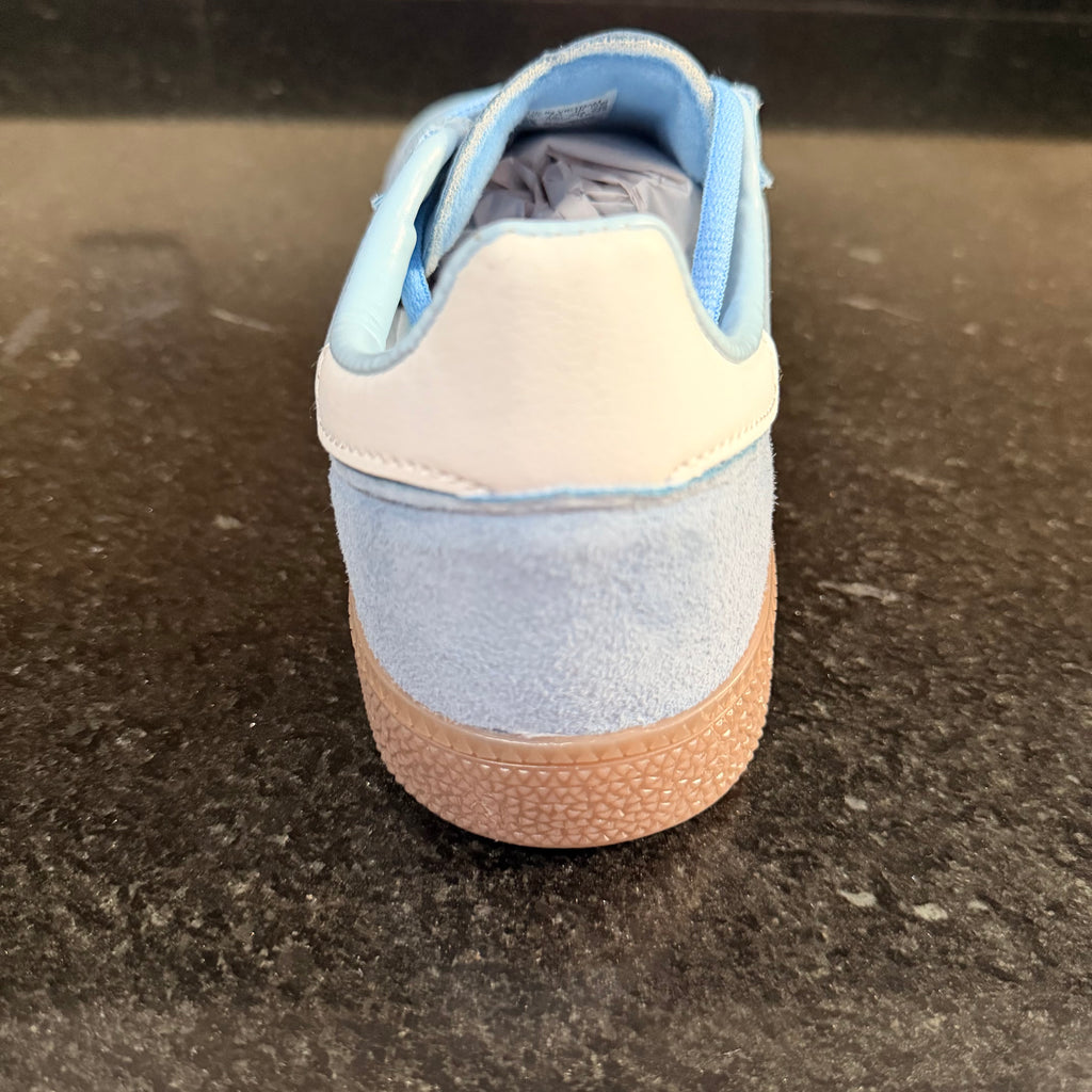 Spezial Light Blue