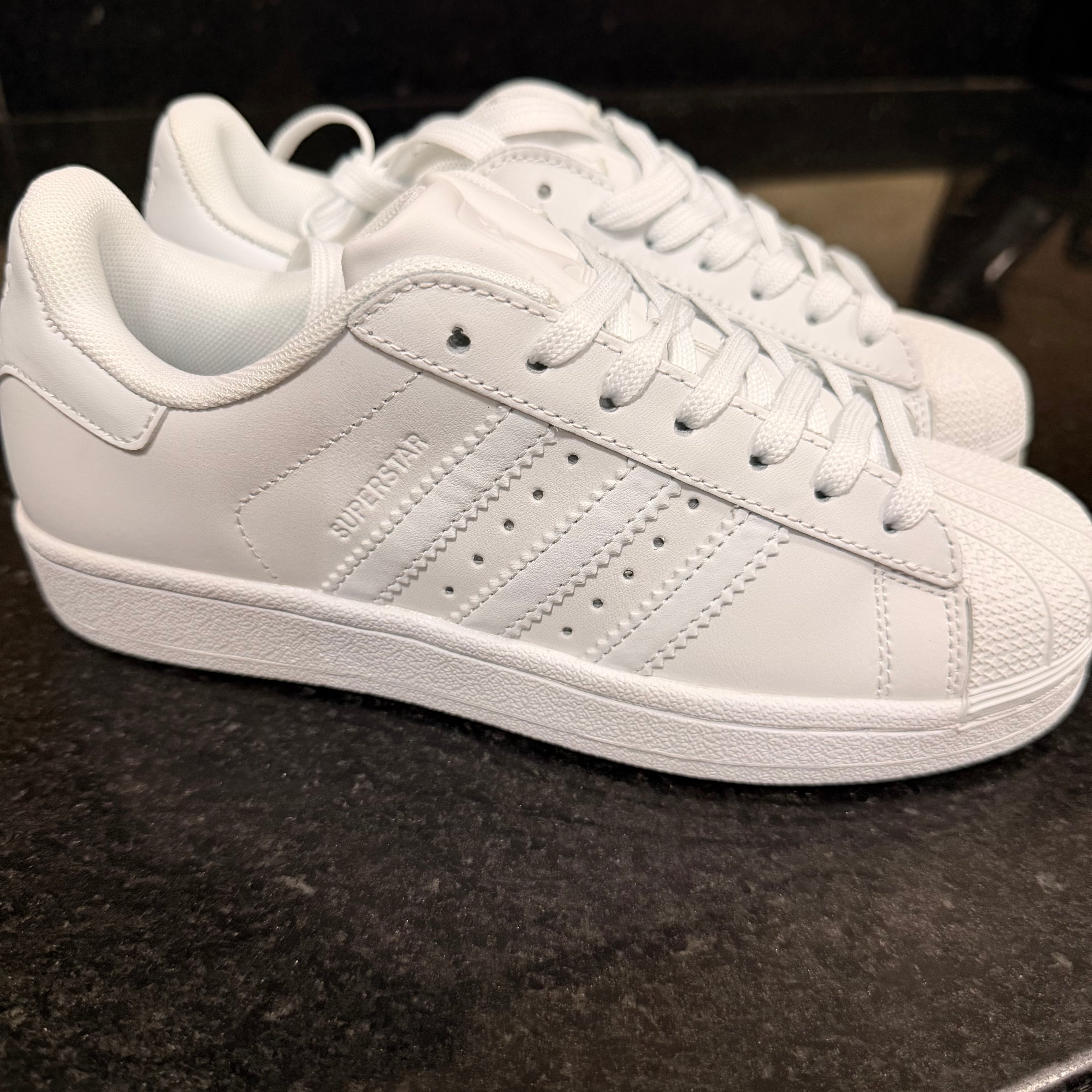 Superstar White