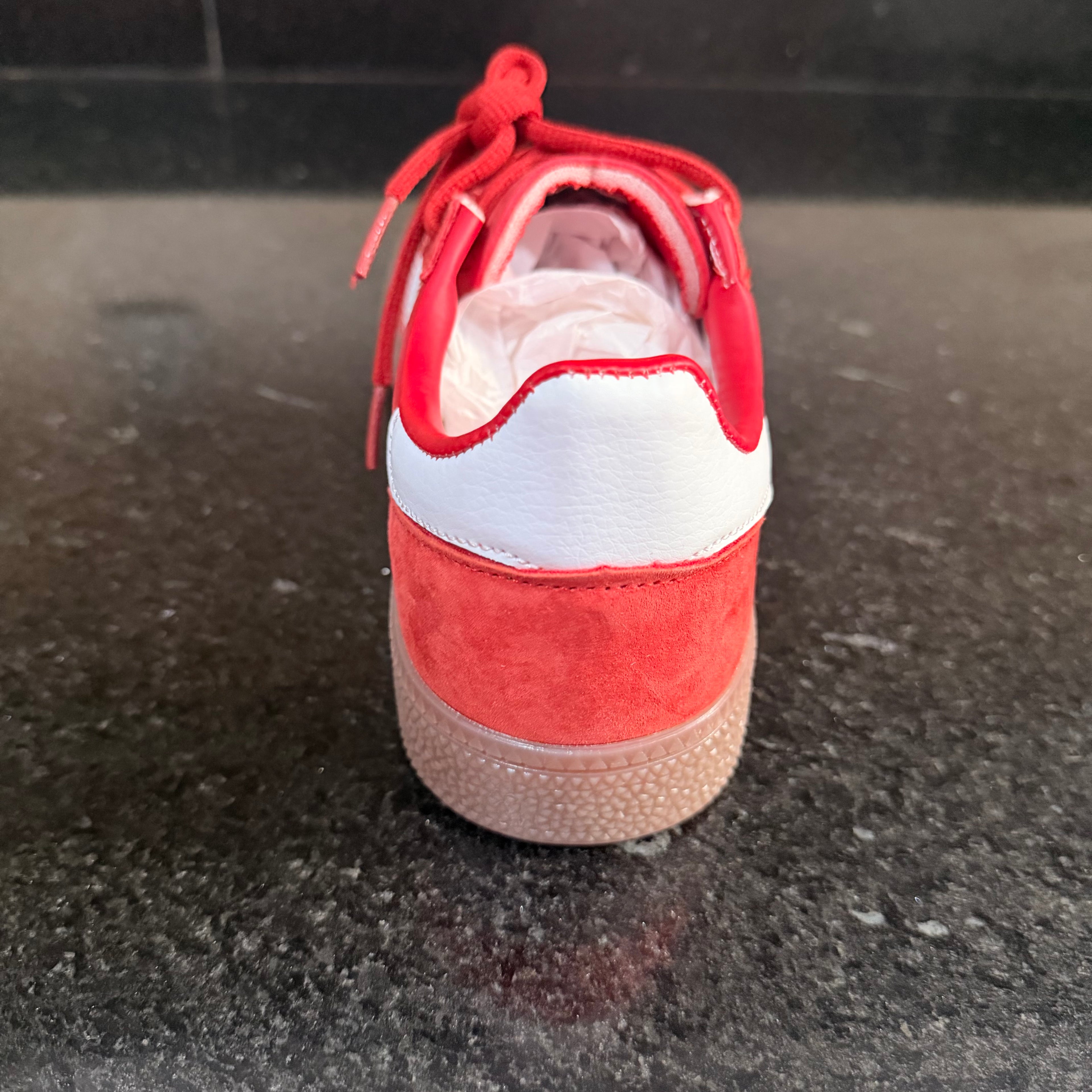 Spezial Red