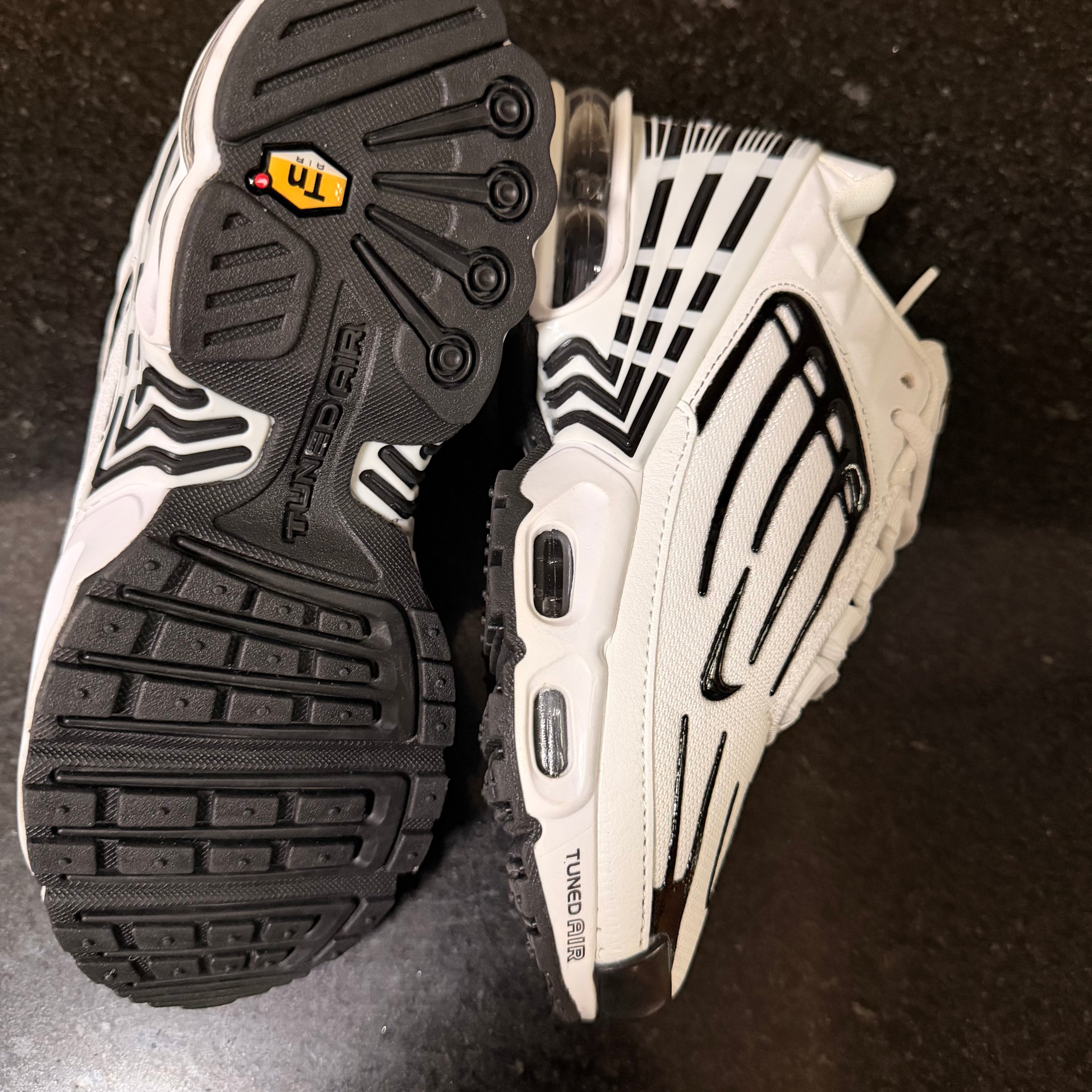 Air Max Plus 2023 Leather
