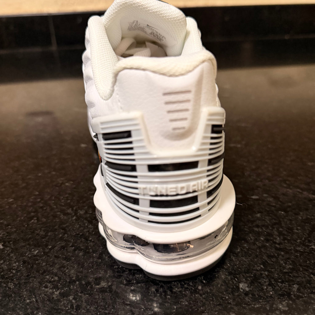 Air Max Plus 2023 Leather
