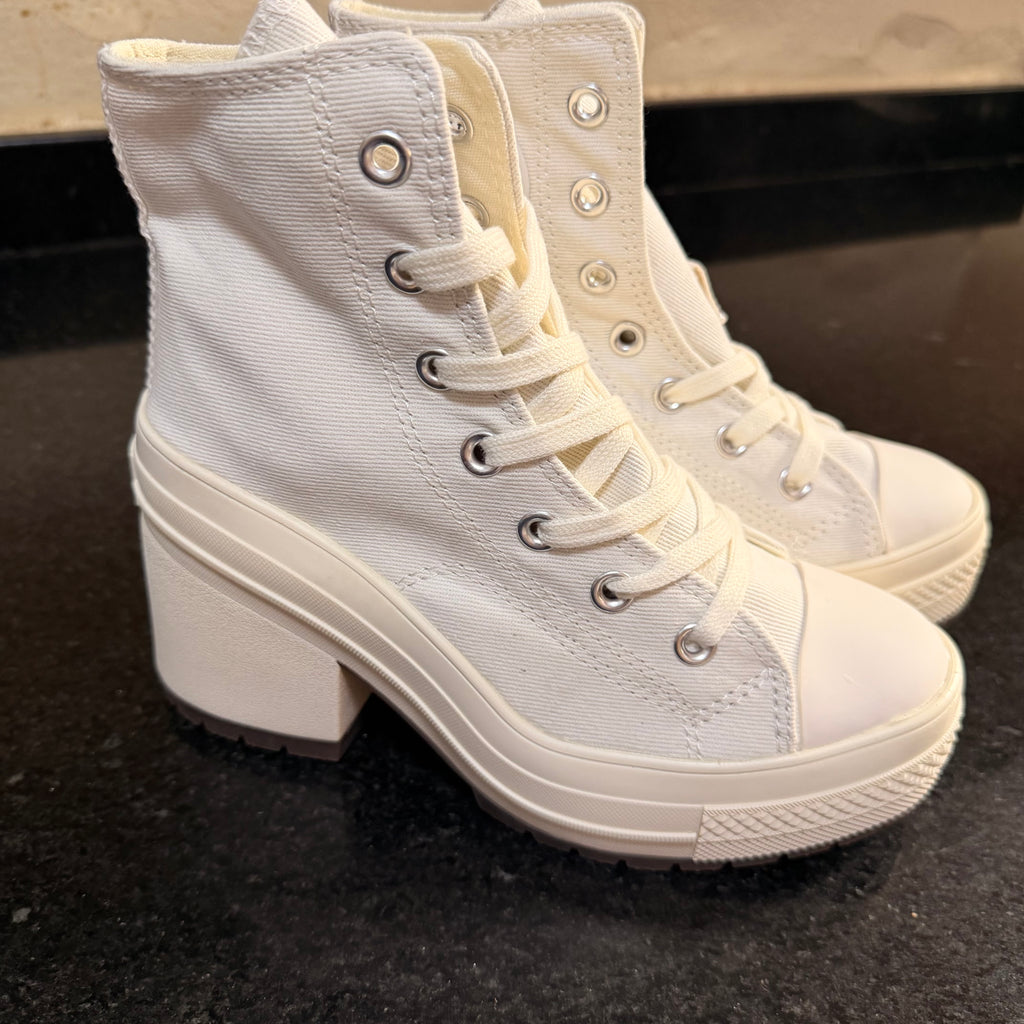 Converse Luxe Beige