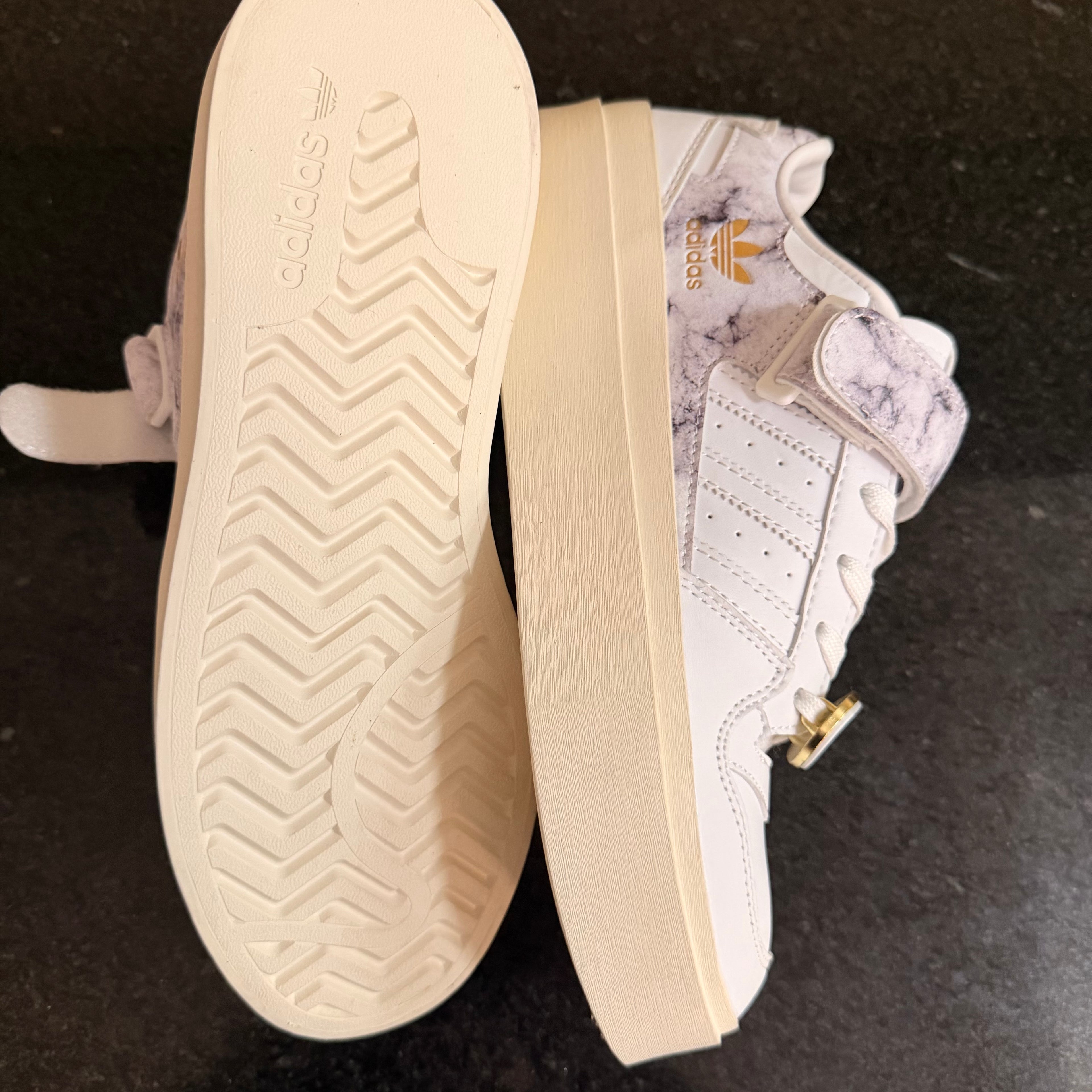 Forum Low Bonega