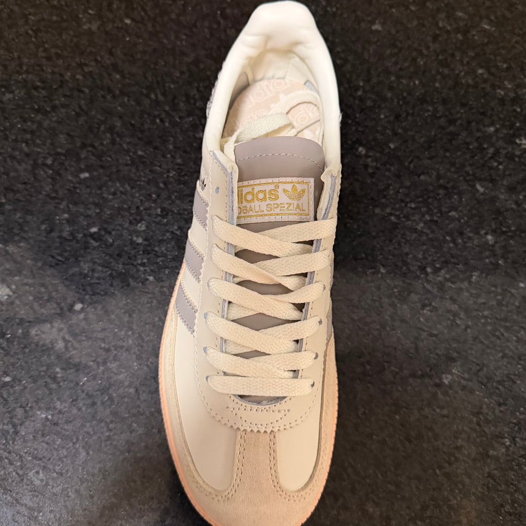 Spezial Beige