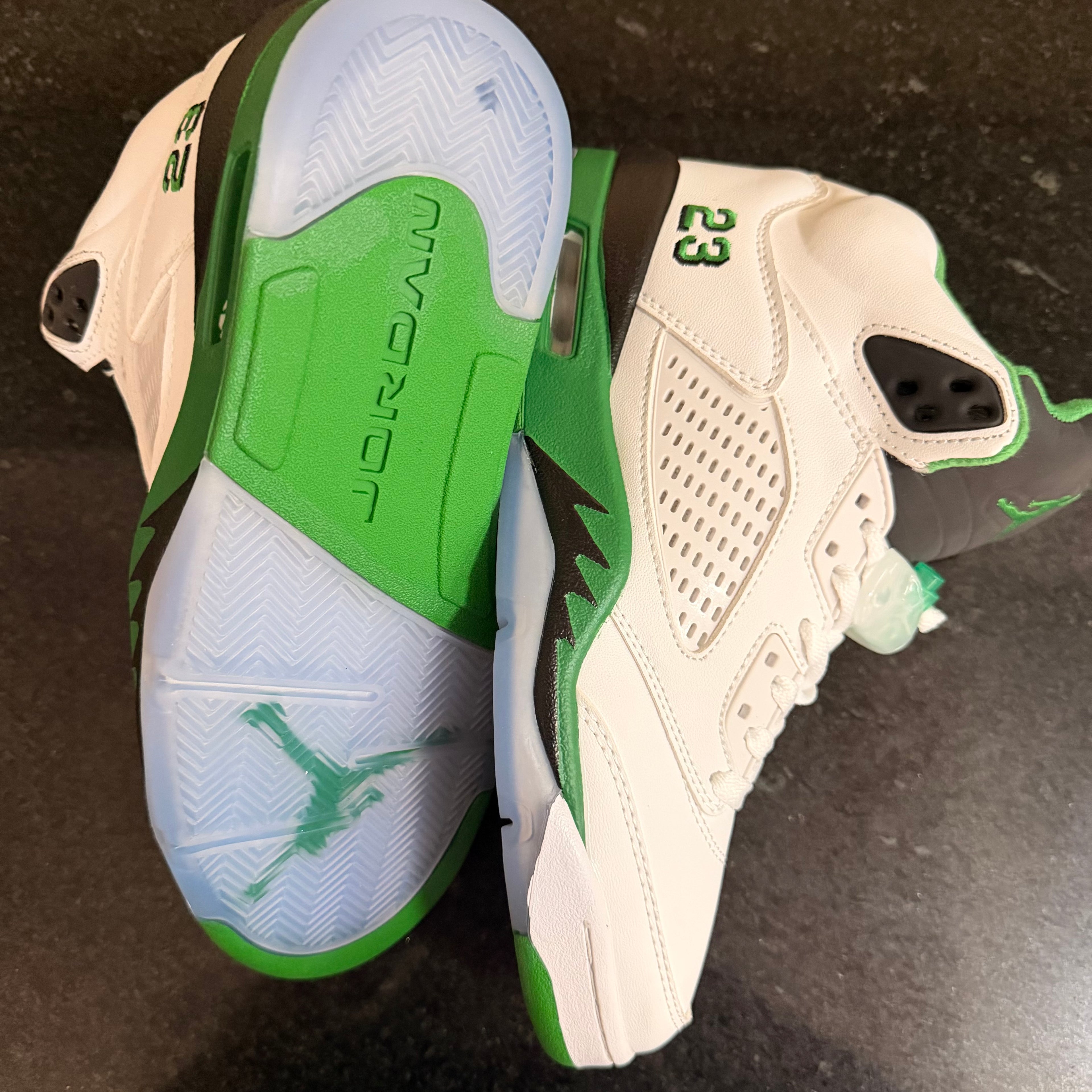 Jordan 5 Lucky Green