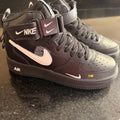 AF1 Mid Utility Black