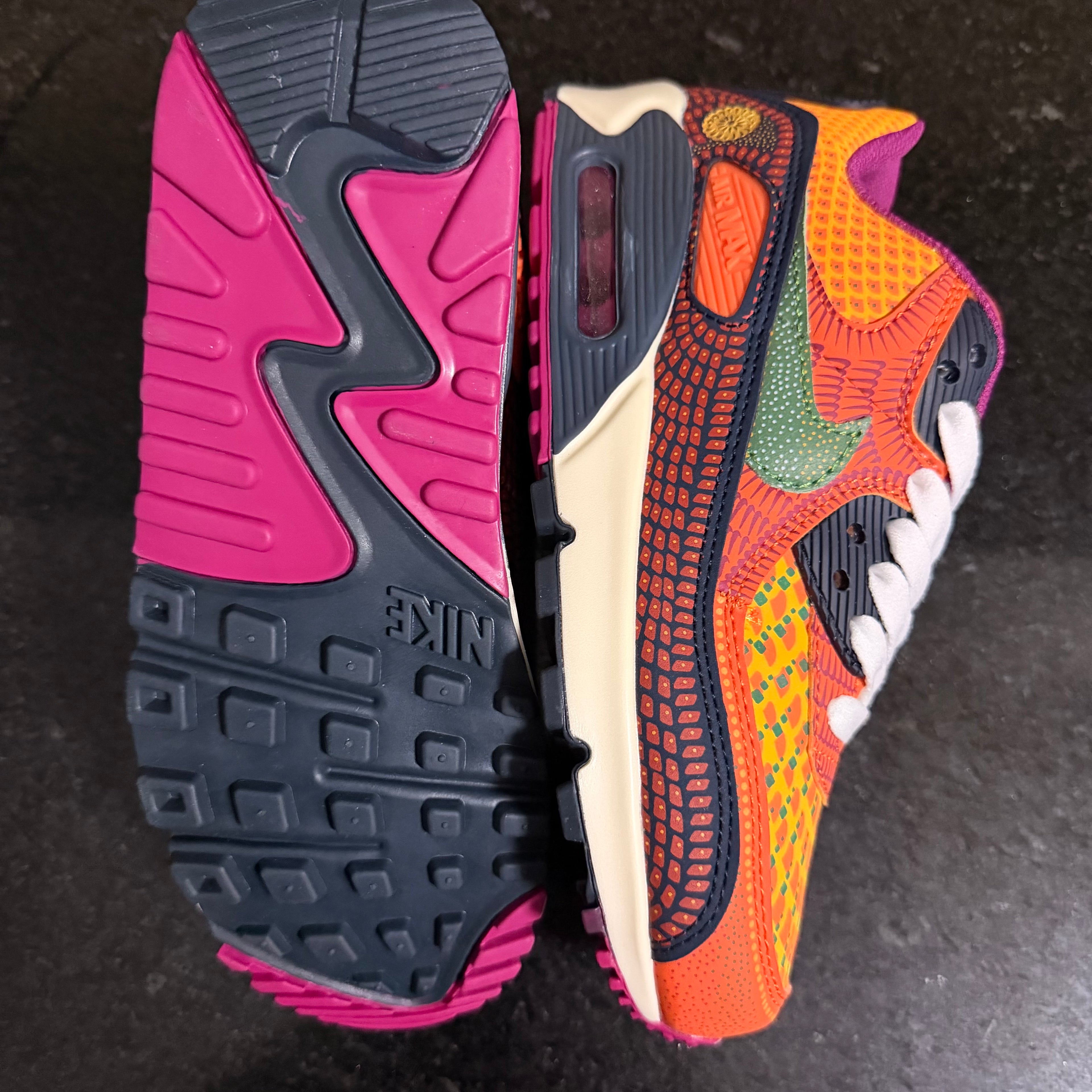 Air Max 90 Día de Muertos 2020