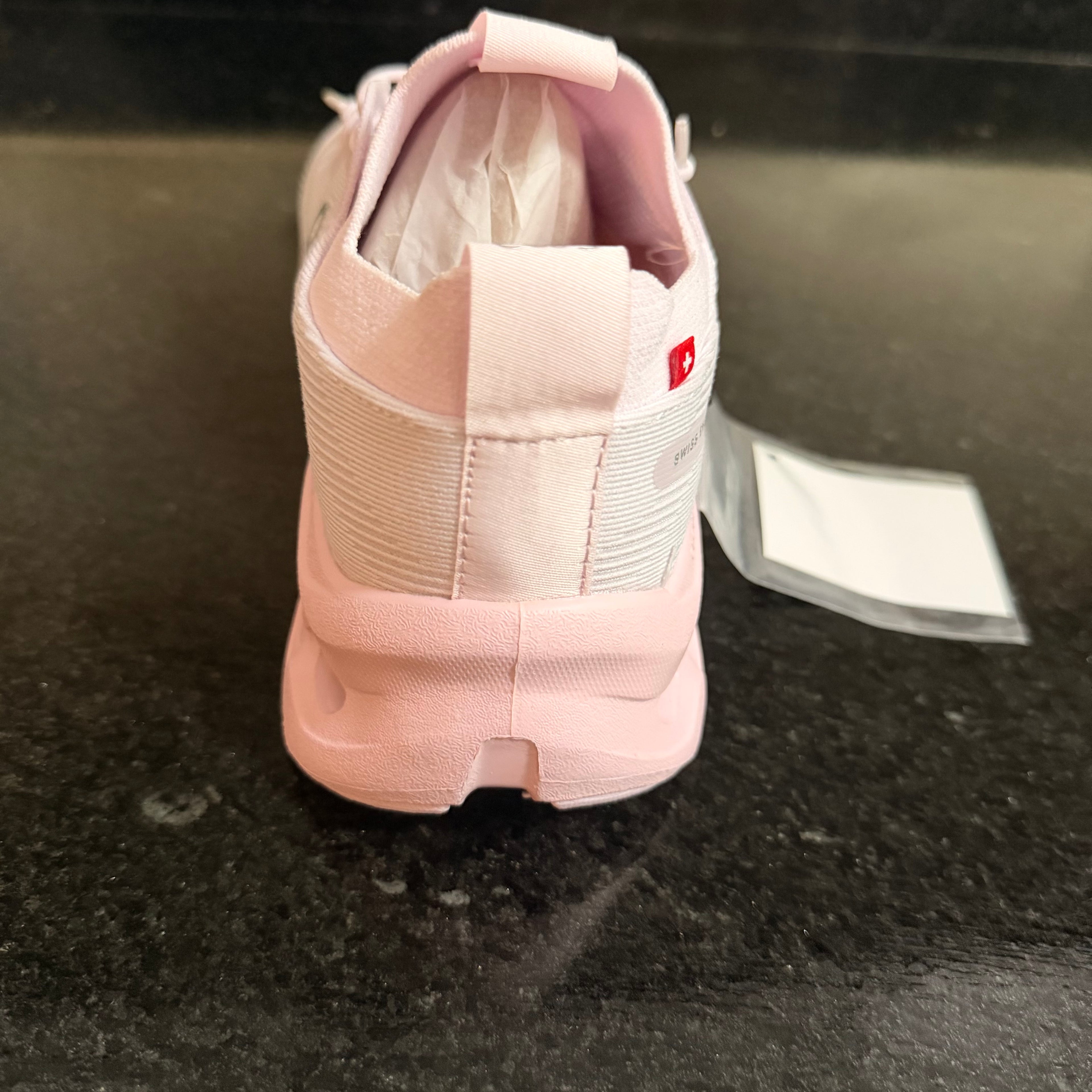 Oncloud Tilt Leowe Full Pink