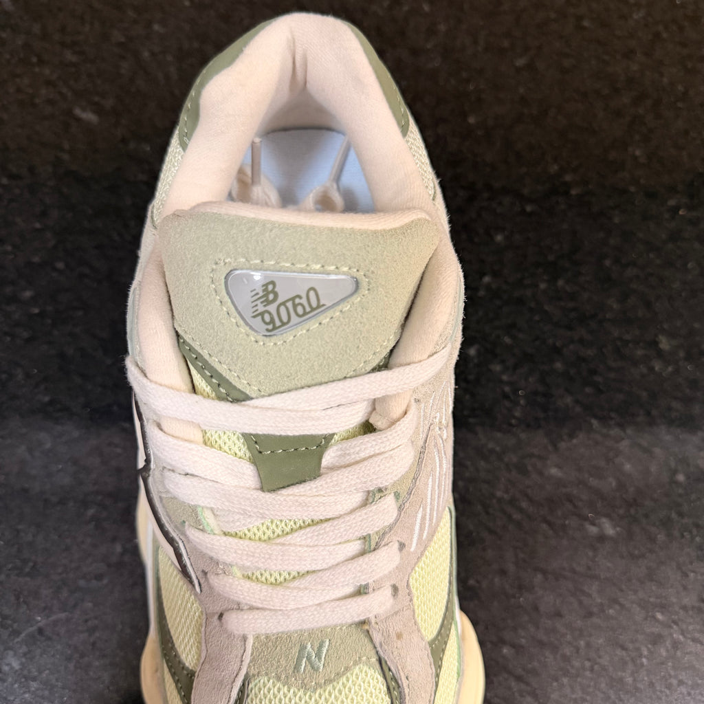 NB 9060 Olivine