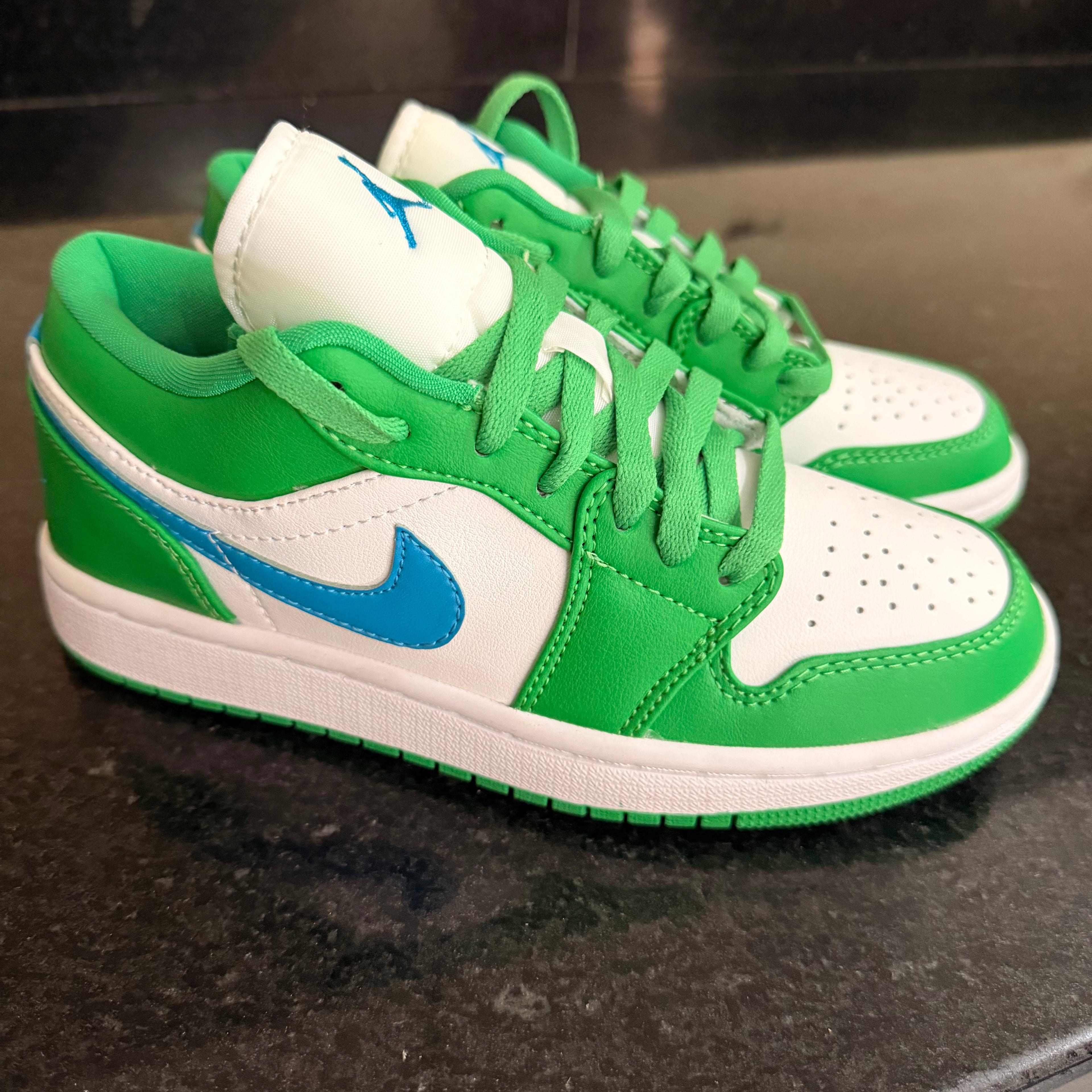 Jordan 1 Low Lucky Green