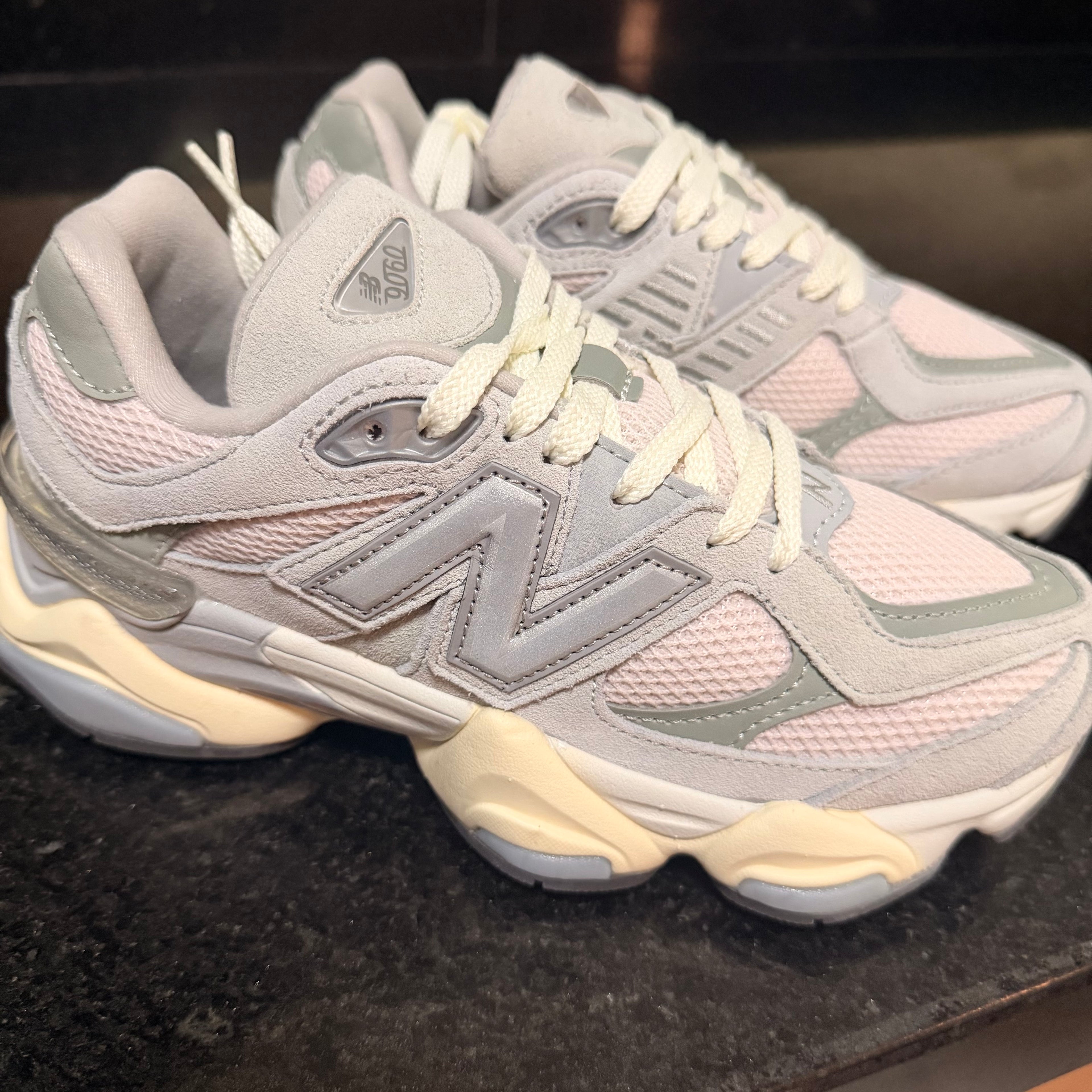 NB 9060 Granite