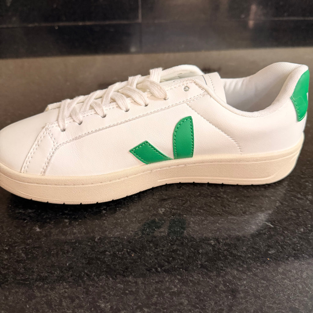Veja Ucra Green