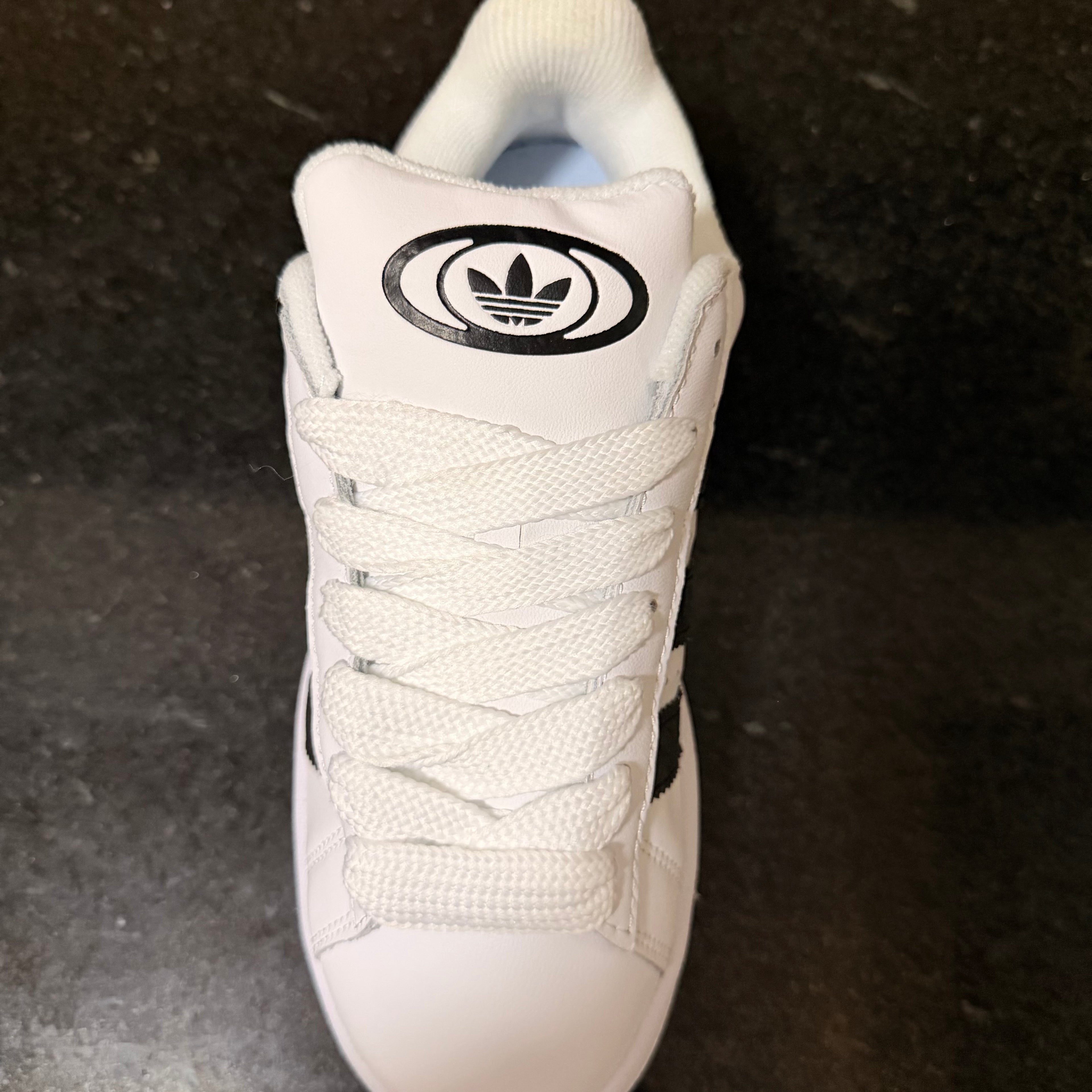 Campus White