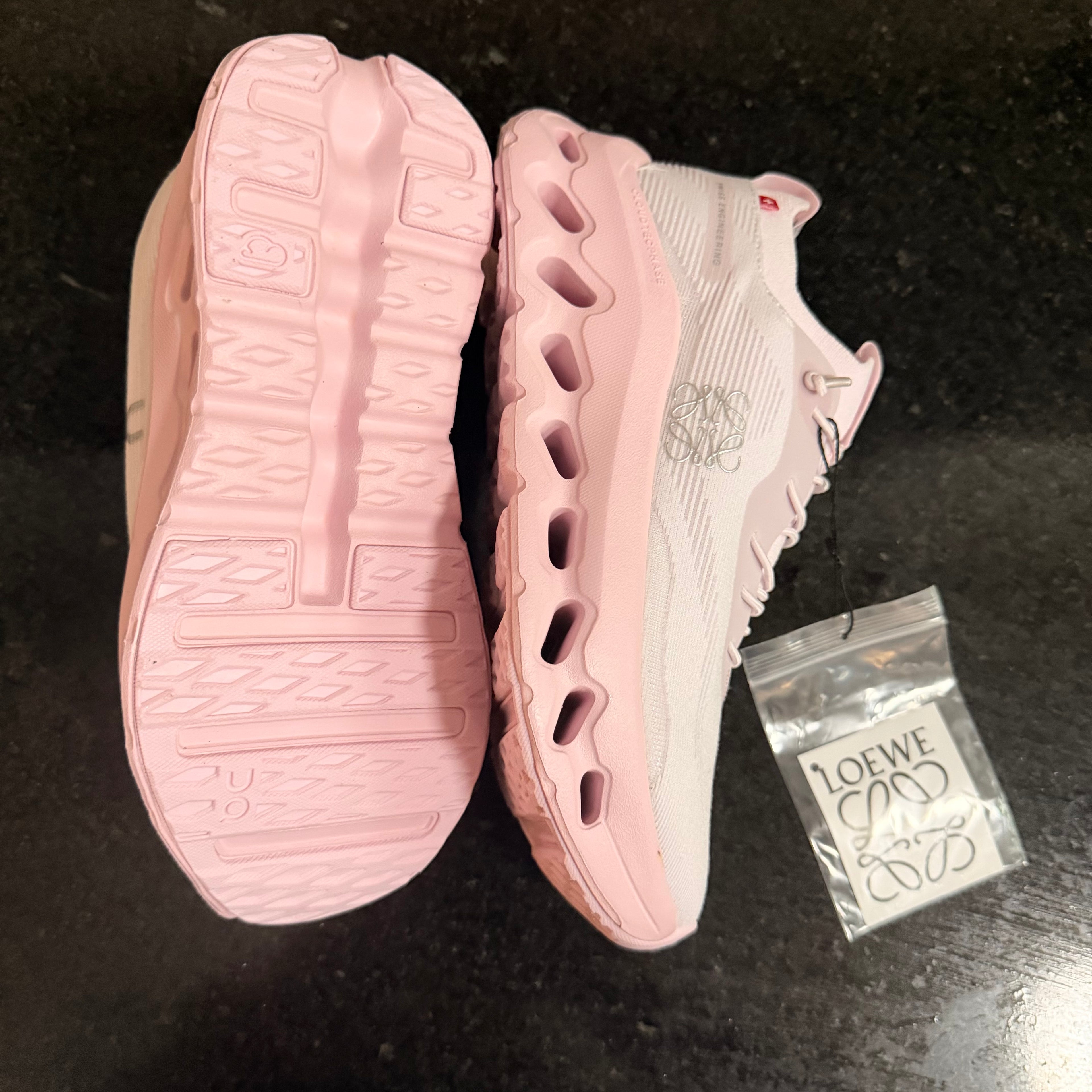Oncloud Tilt Leowe Full Pink